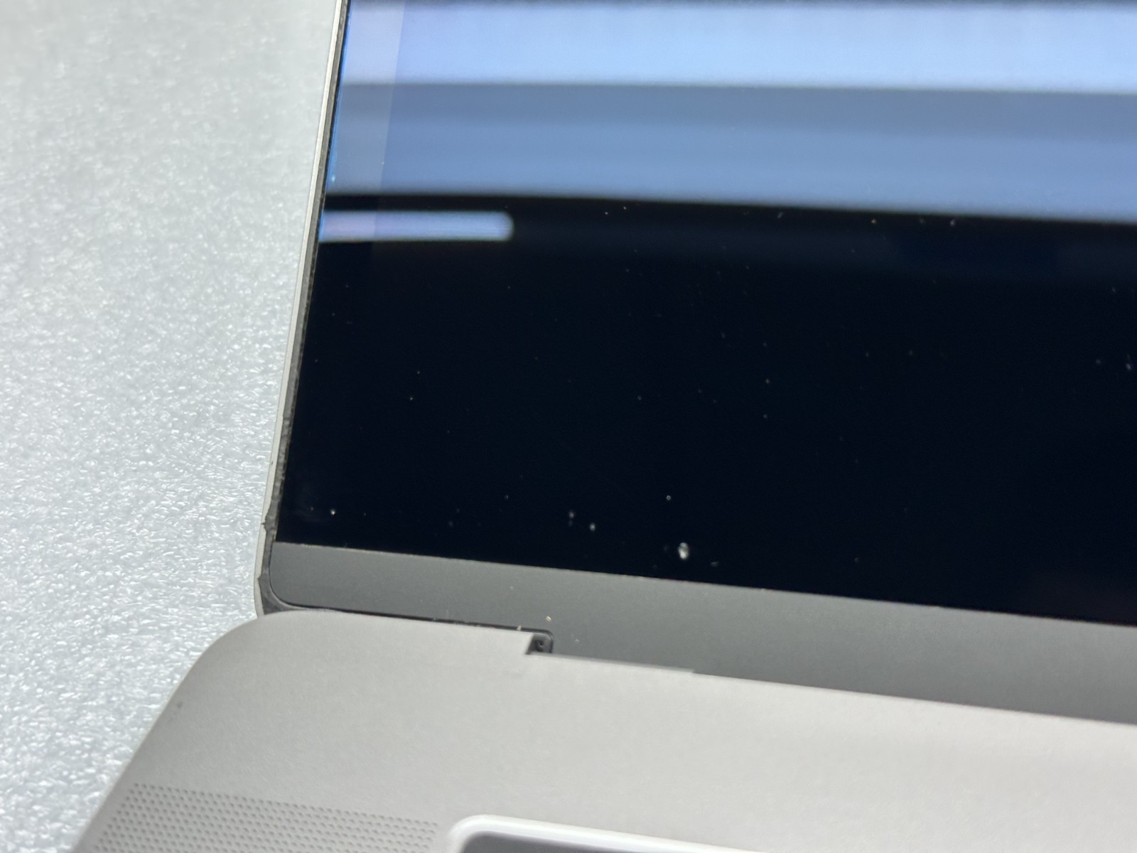 Apple MacBook Pro 15″ 2018 Intel Core i7 2.6GHz 32GB RAM 512GB SSD 560X – Fair