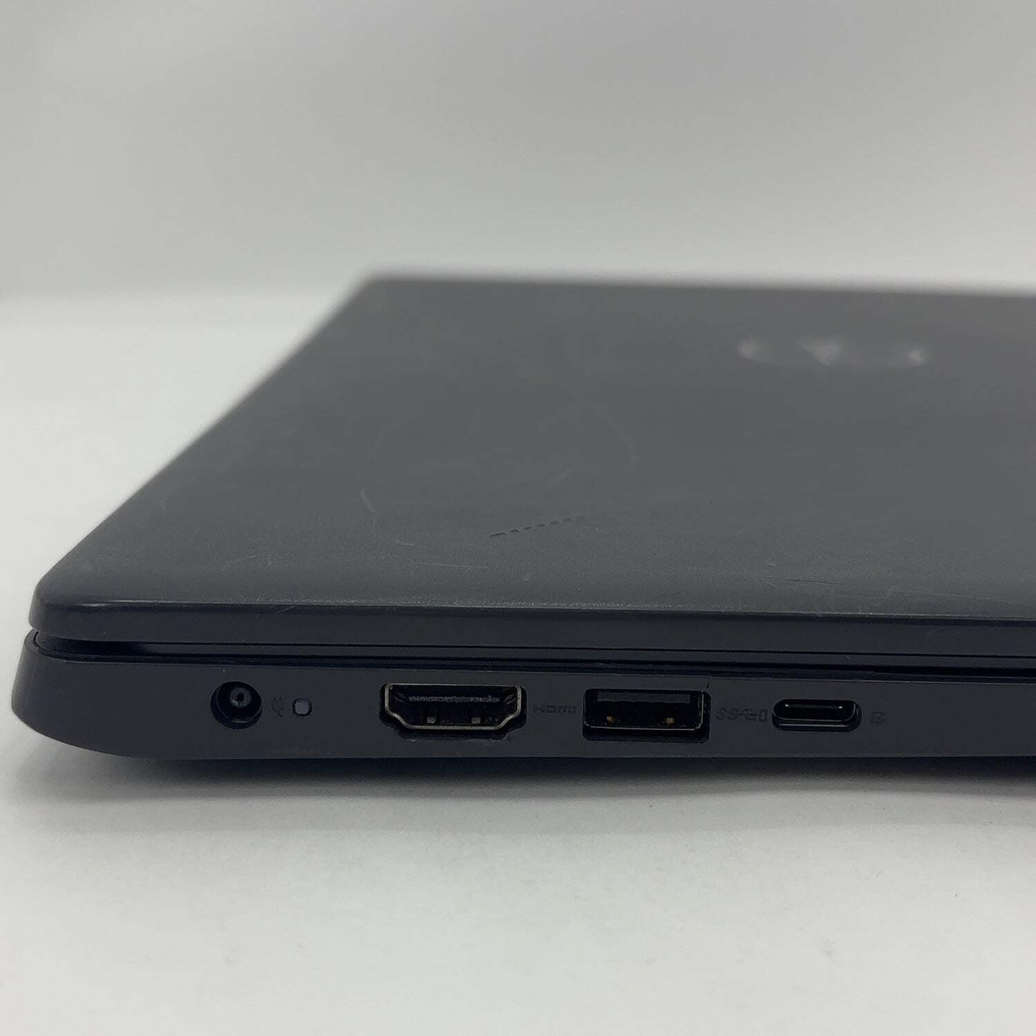 Broken Dell Latitude 3510 15.6″ i7-10510U 1.8GHz 8GB RAM 256GB SSD Read