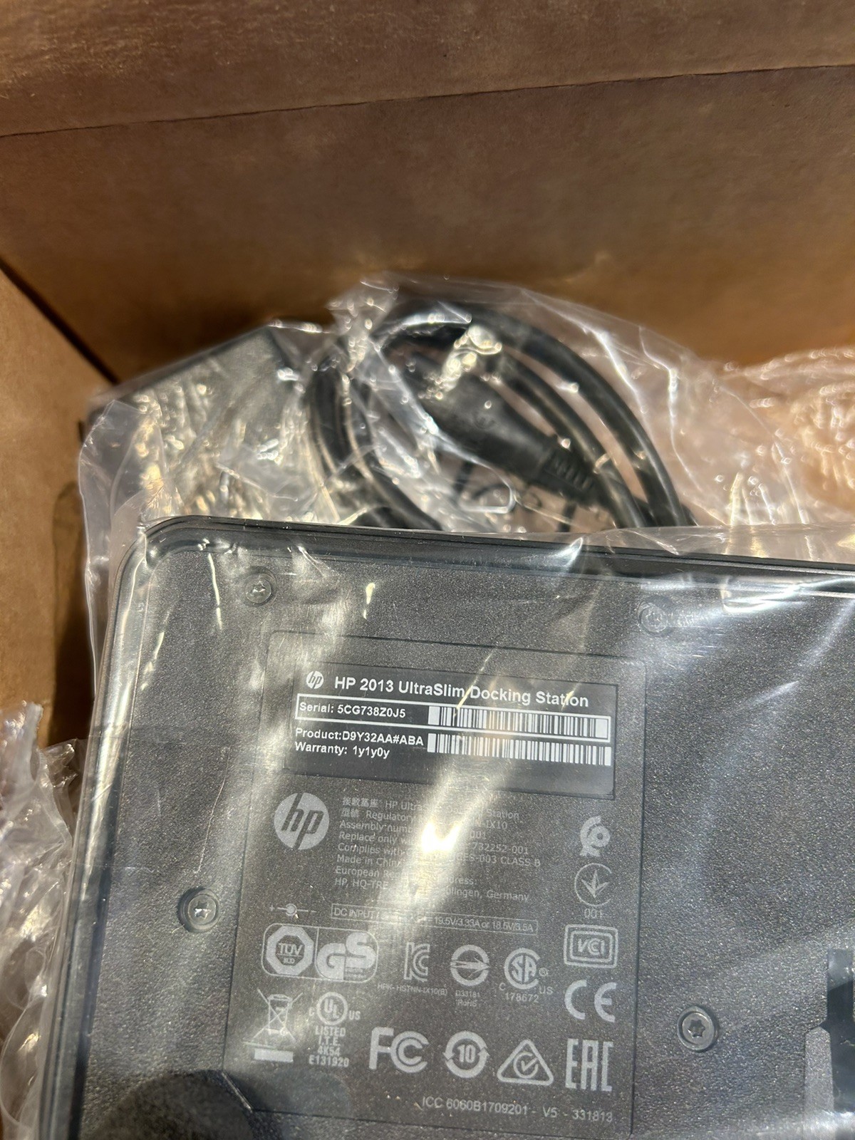 HP 2013 UltraSlim Docking Station (D9Y32AA#ABA) HP Docking Station