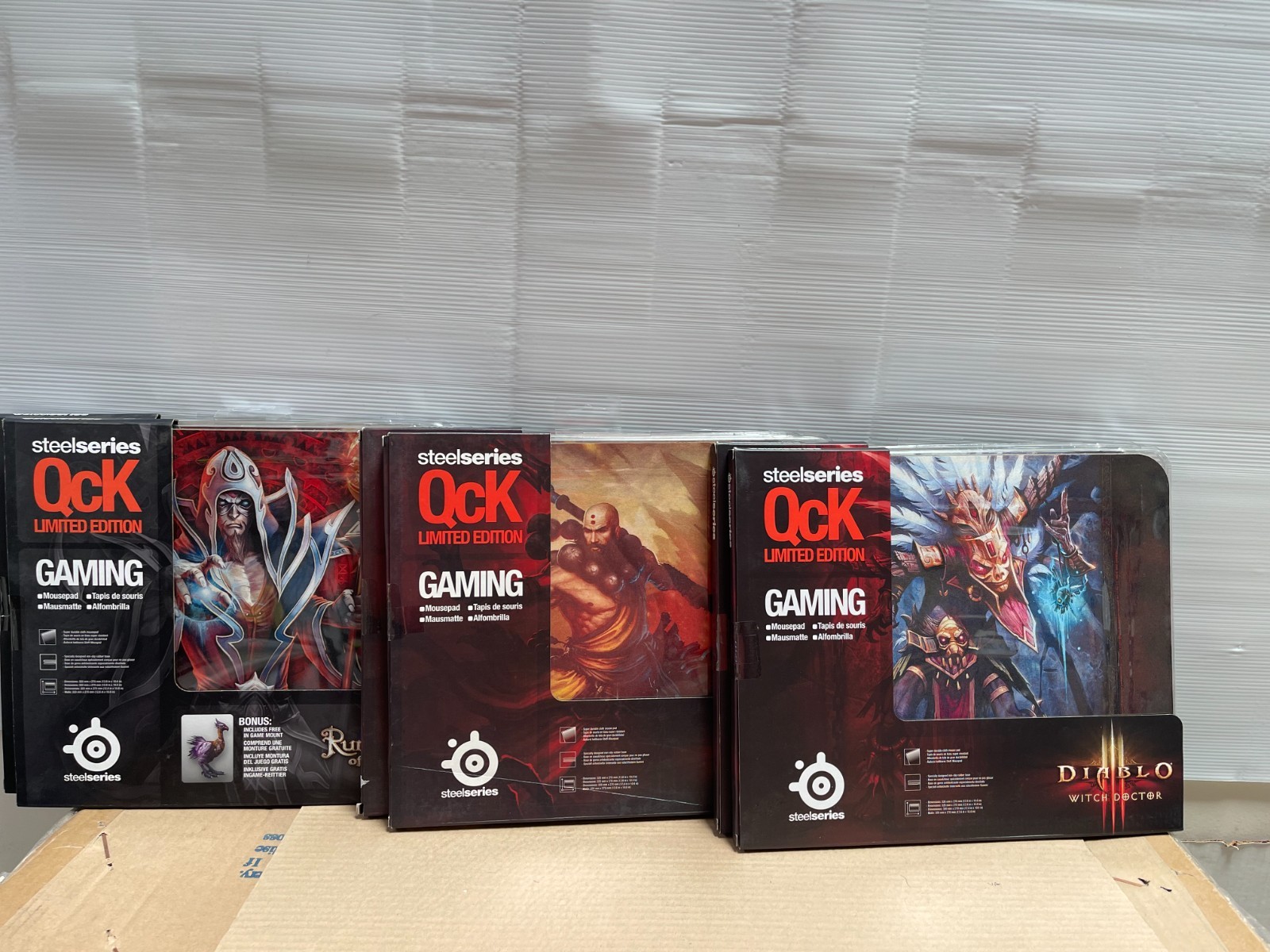 6 SteelSeries mousepads Runes of Magic , Diablo (Monk class) and Doctor Edition