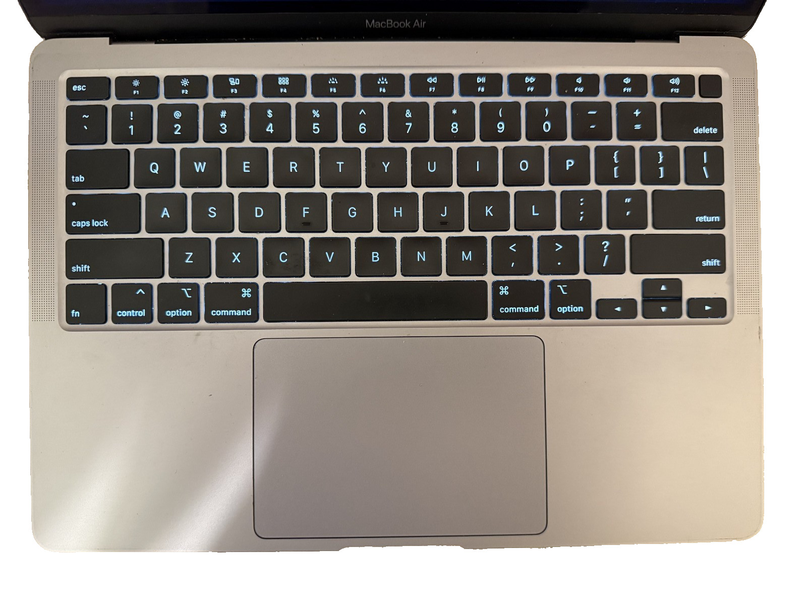 2020 Apple MacBook Air 13.3″ i7 1.20GHz/16GB/256GB SSD (Space Gray) – A2179