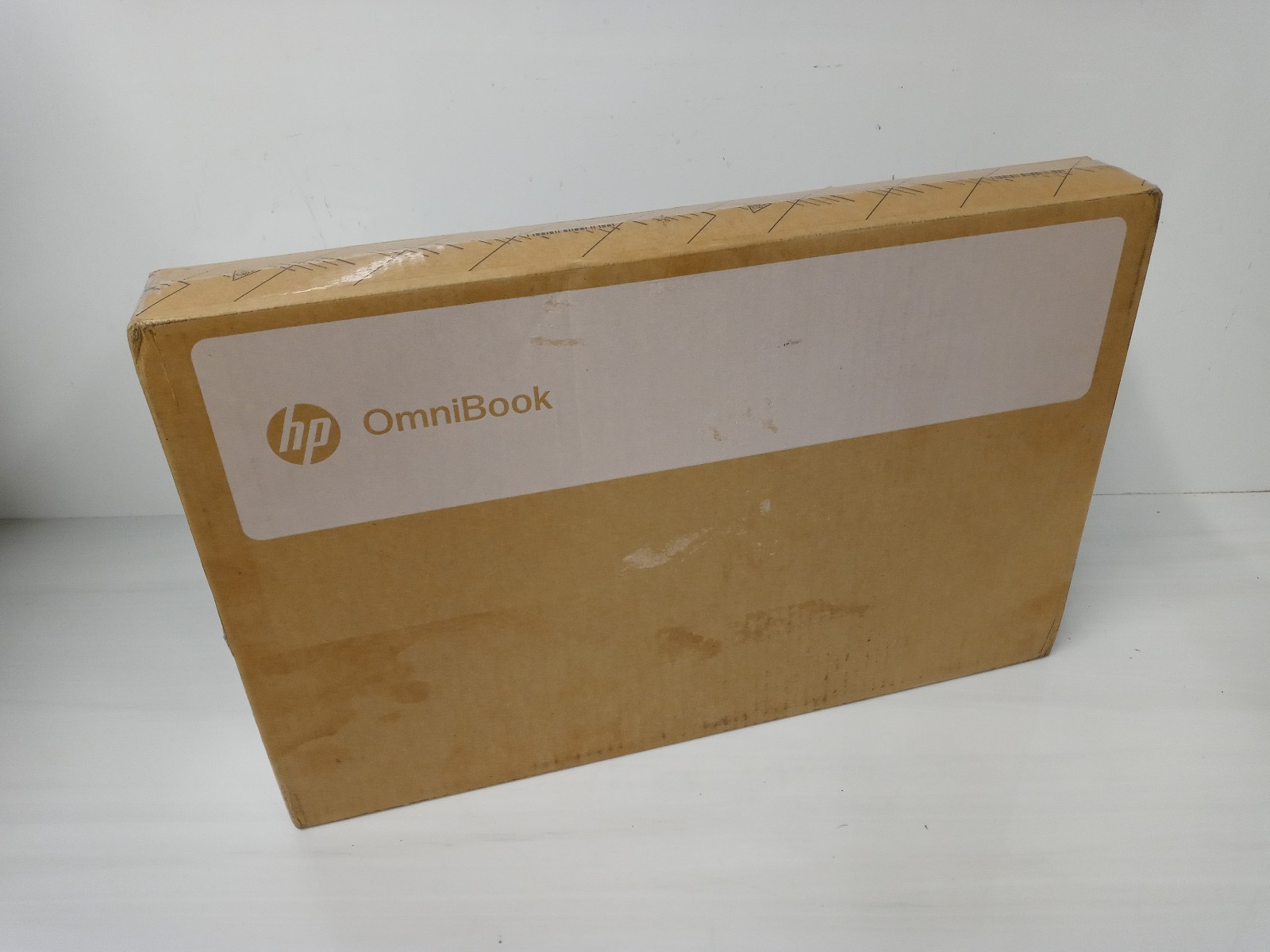 HP OmniBook 3 16-BU0007DX 16″ 2K Touch Laptop Intel Ultra 7 16GB RAM 512GB SSD