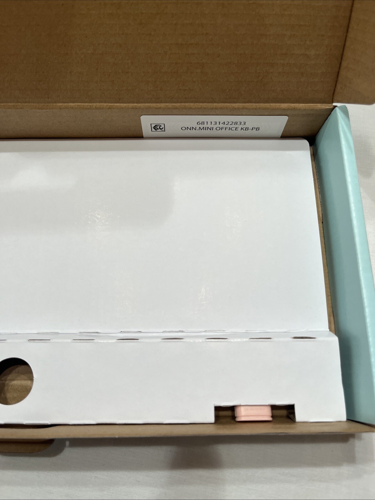 Surf Onn 78 Keys Compact Wireless Keyboard Damaged Box Pink Keyboard Not Tested
