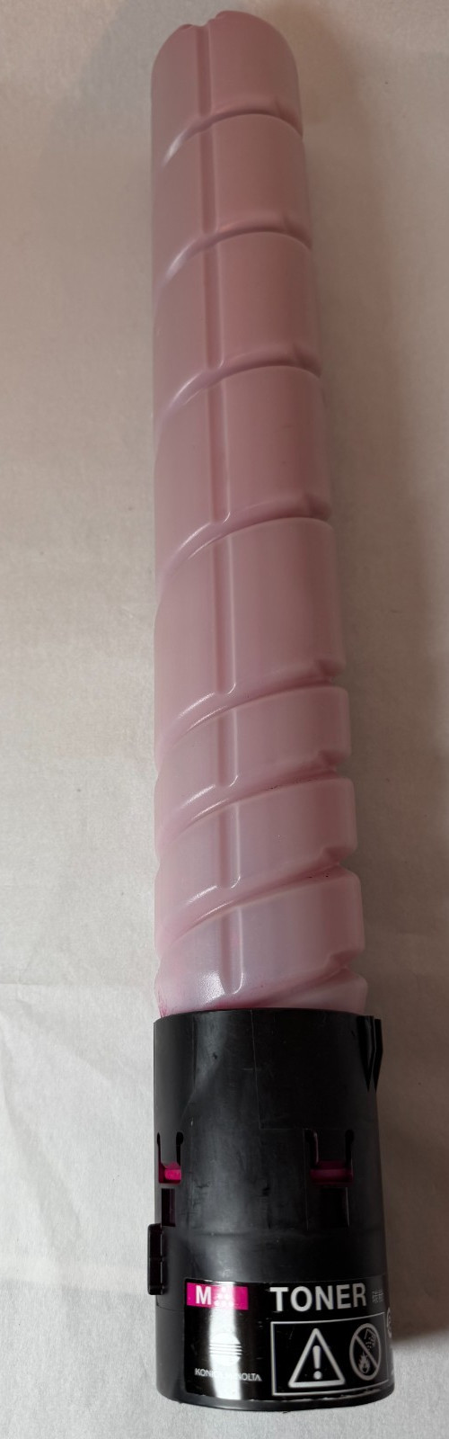 Konica Minolta Magenta Toner Bottle OEM Model Unknown See Photos – Open Box