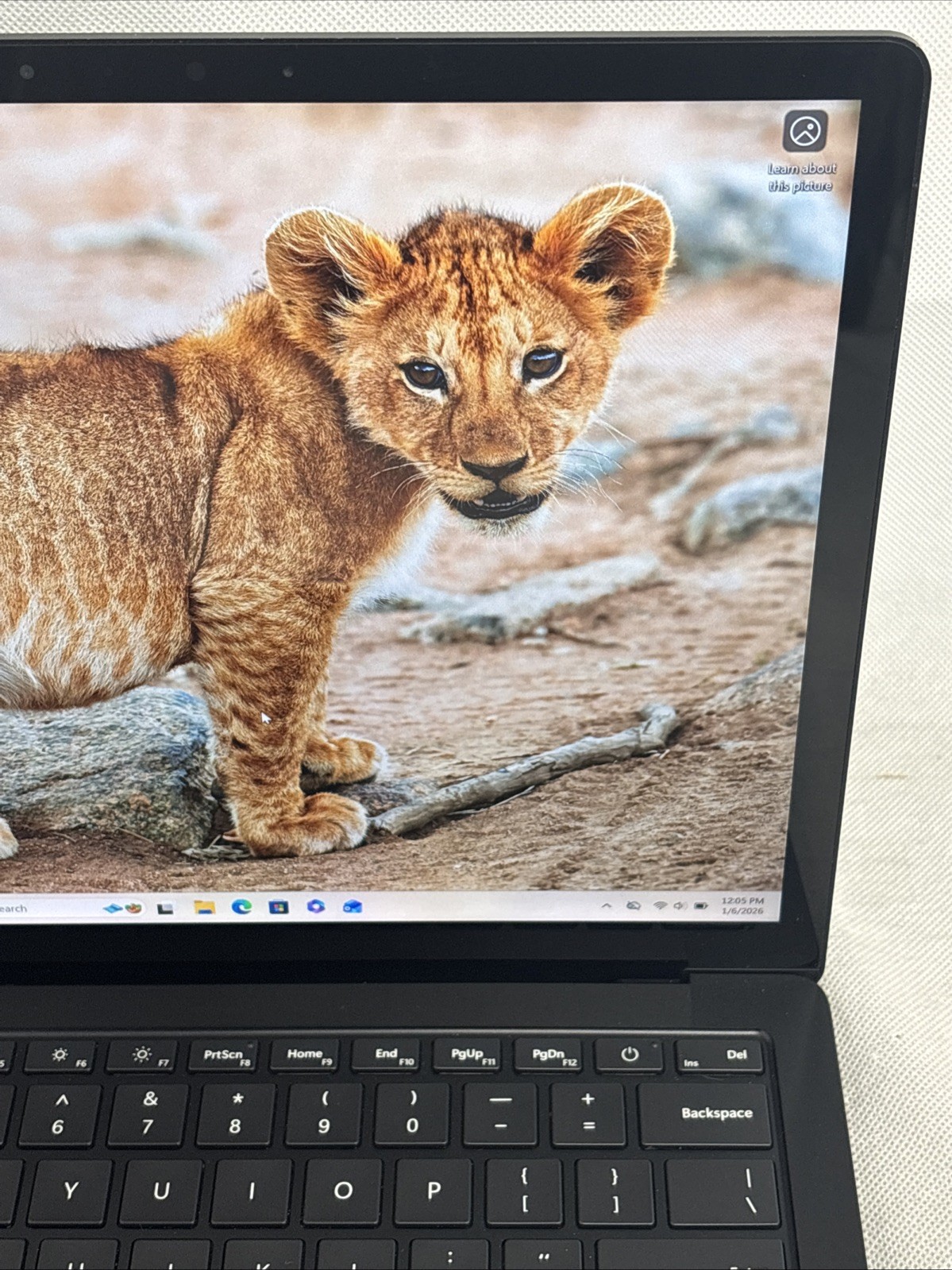 Microsoft Surface Laptop 5 13.5” (512GB, Intel Core i7 12th, 16GB RAM) – Black