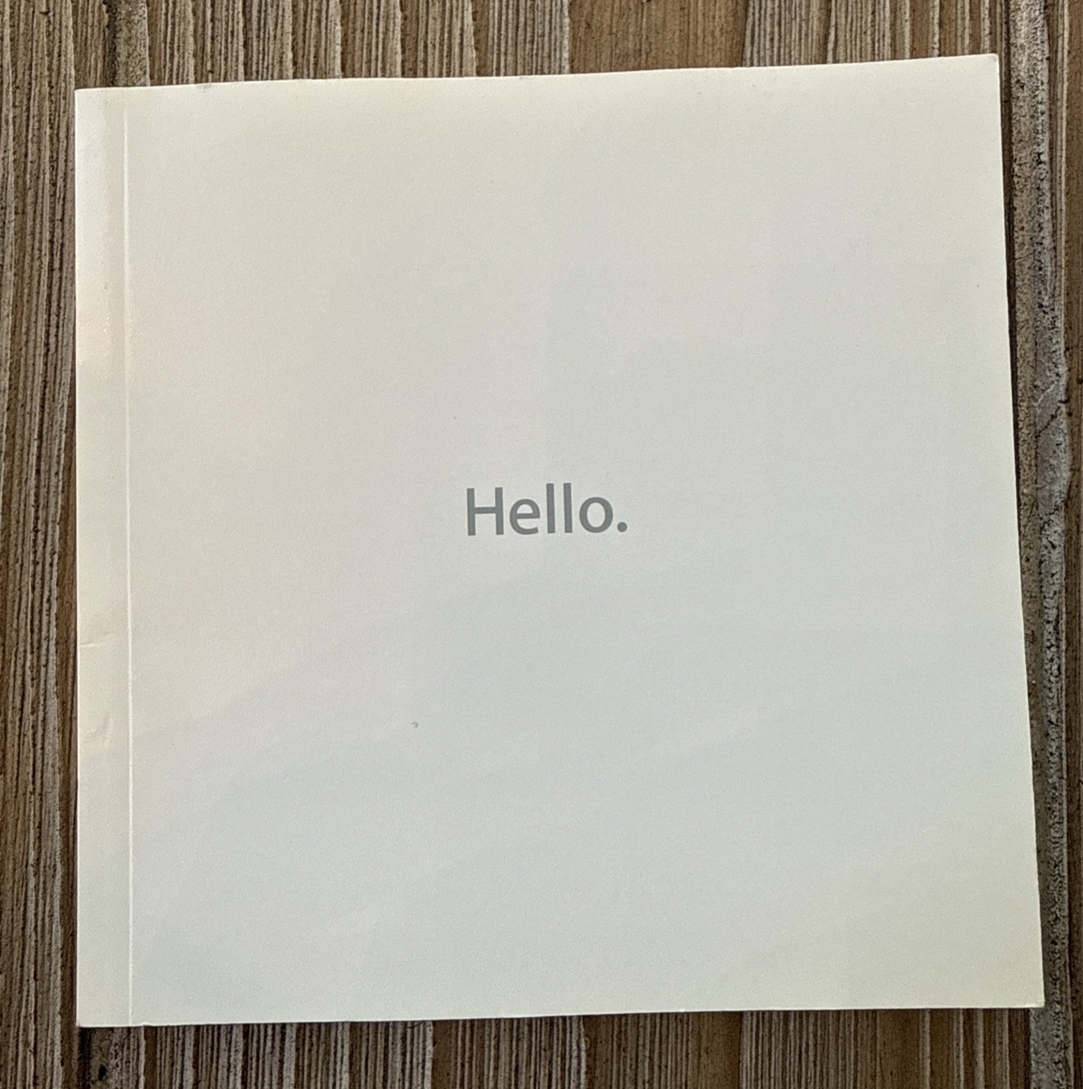 Apple 13” MacBook Pro User Guide Booklet Detailed Manual to Operate Your Mac