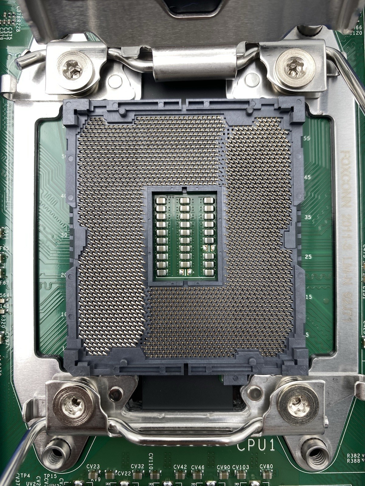 Supermicro X10SRM-TF mATX Socket LGA2011-3 mATX Motherboard