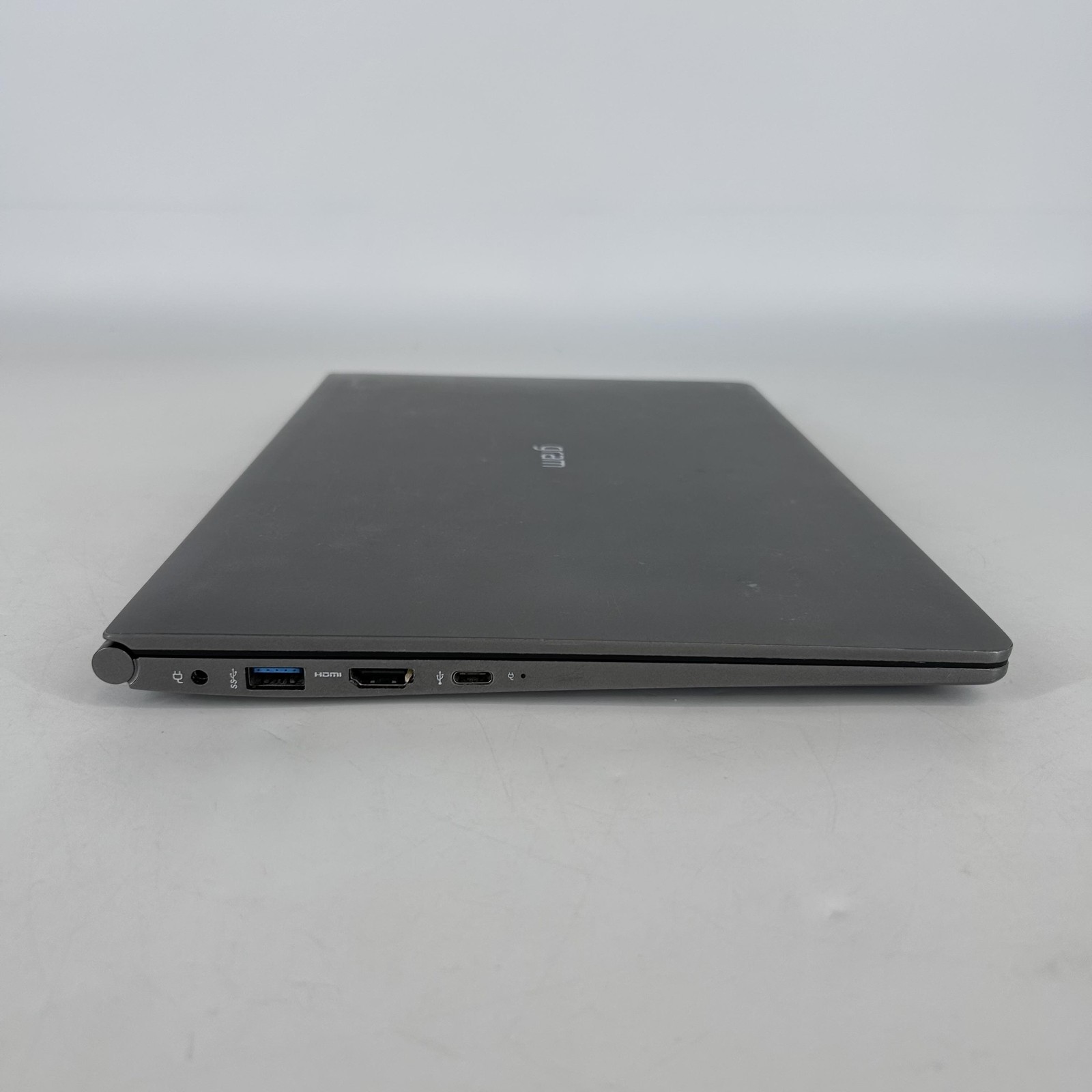 LG Gram 13 FHD TOUCH i7-8550U 1.80GHz 8GB RAM 512GB SSD Good
