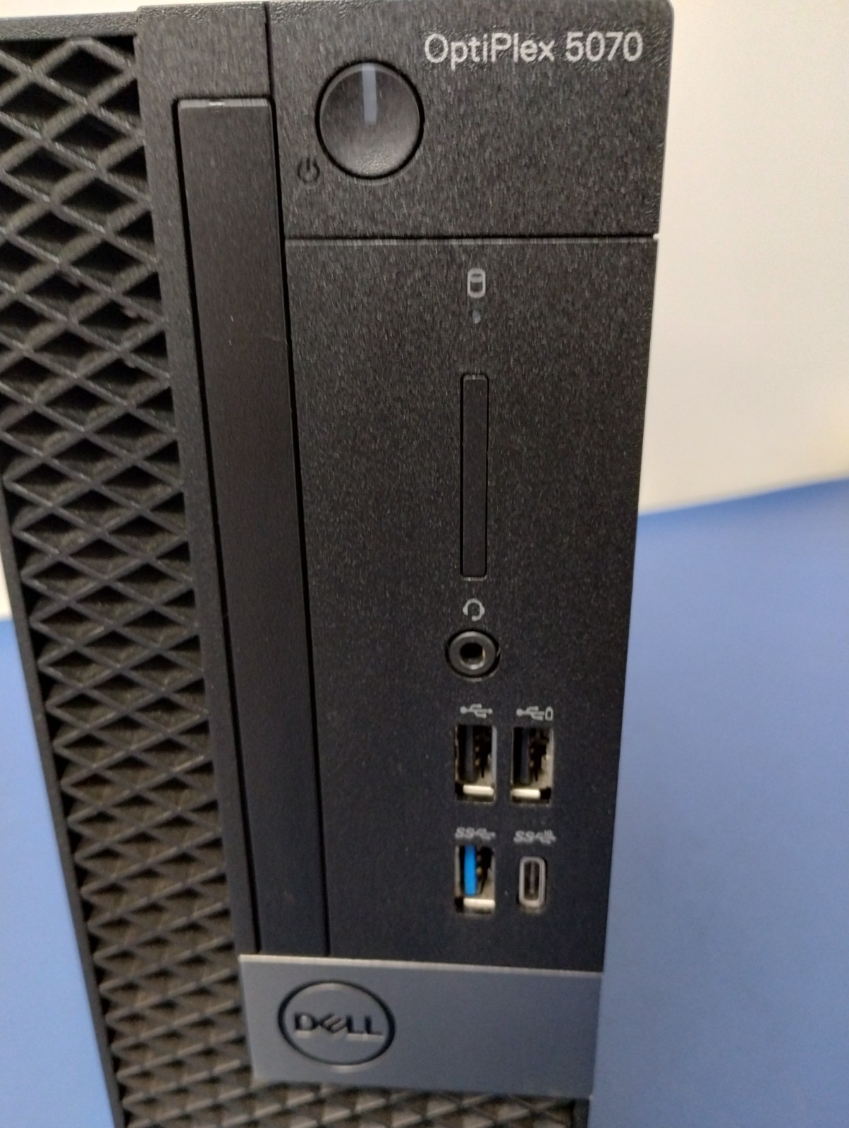 DELL OptiPlex 5070 i5-9500 3.00 GHz16 GB RAM 256 GB M.2 Intel(R) UHD
