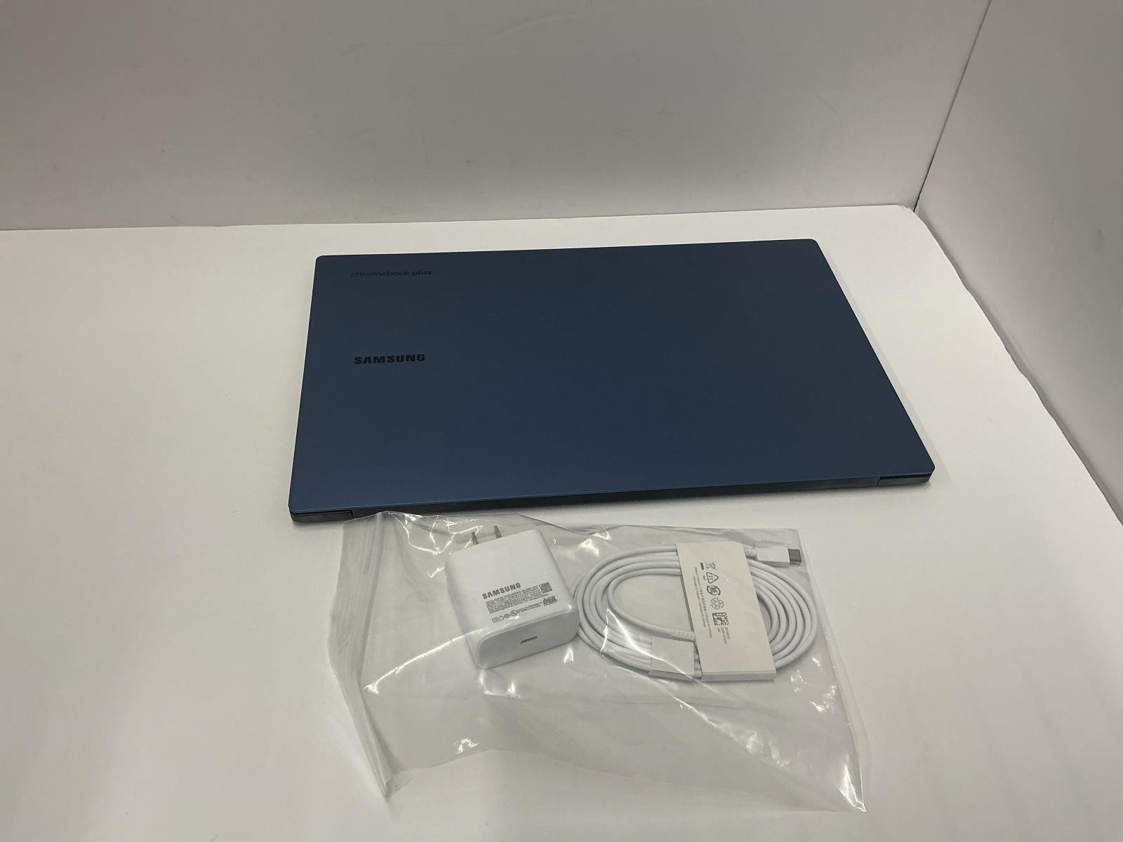 Samsung Galaxy Chromebook Plus 15.6″ Intel Core 3 100U 8GB 256GB XE550XGA-KC1US
