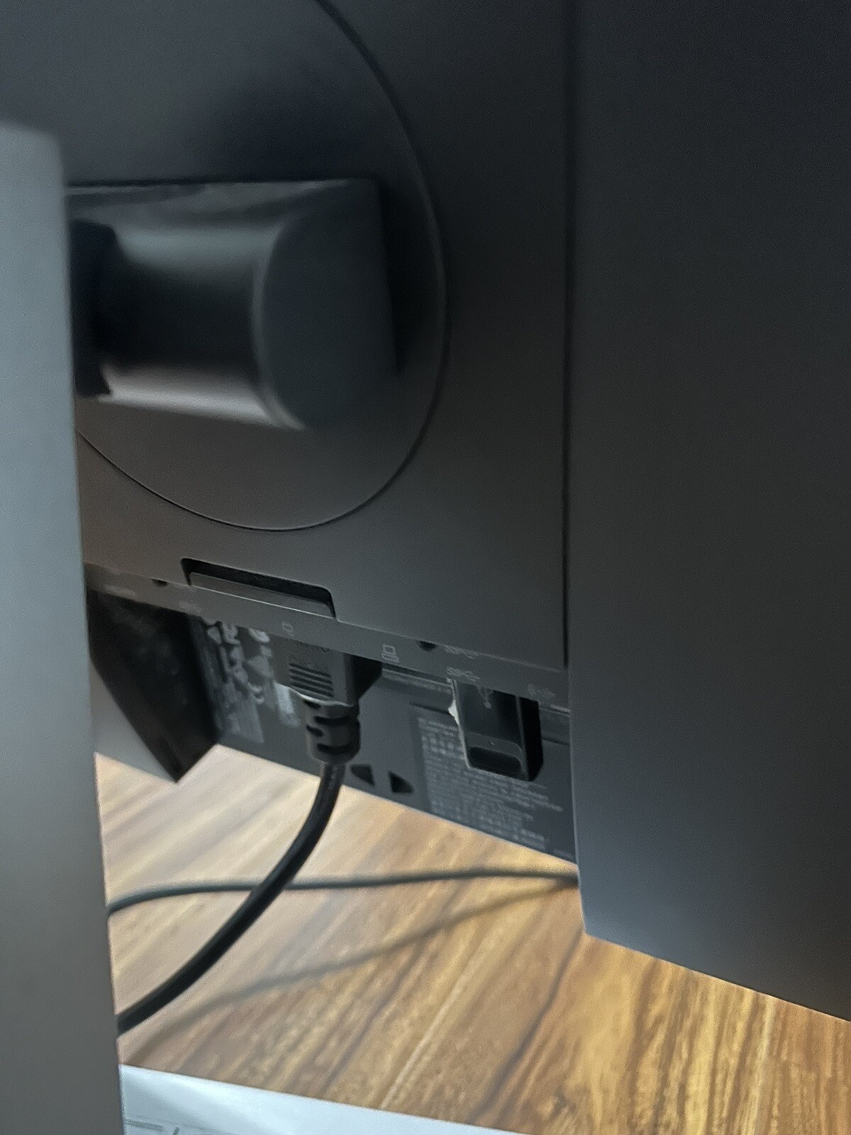 HP All-in-One 775NU0T. Intel (R) Core (TM) i7-7700 CPU