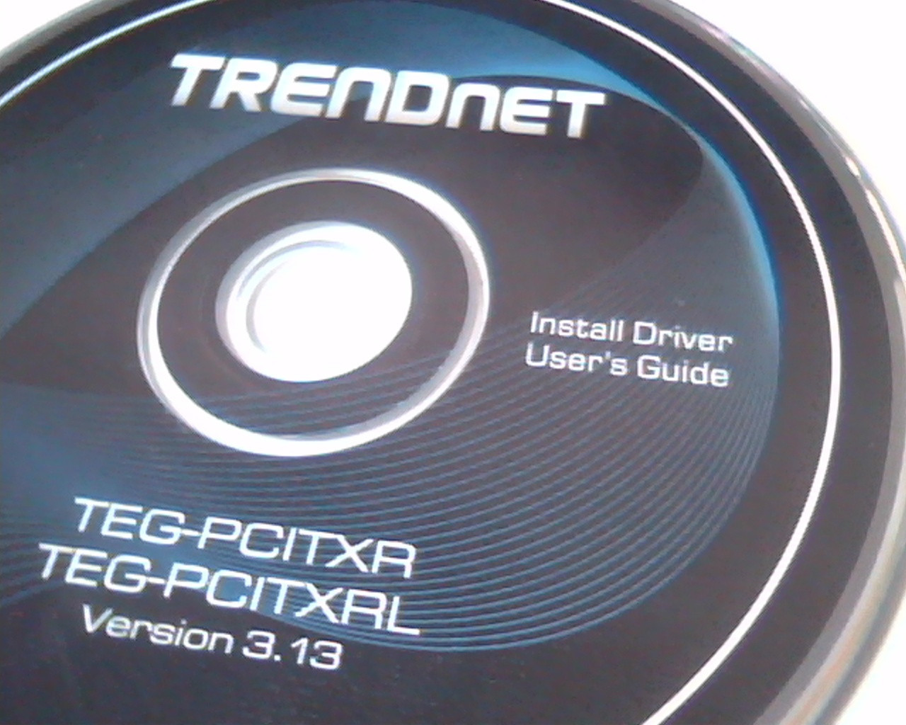 CD TRENDnet Install Driver User`s Guide TEG-PCITXR TEG-PCITXRL Version 3.13