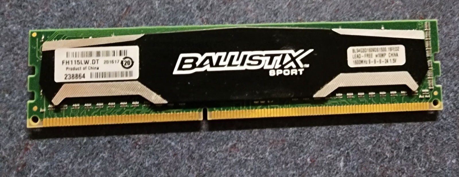 Crucial 4 GB UDIMM 1600 MHz PC3-12800 DDR3 SDRAM Memory (BLS4G3D1609DS1S00)