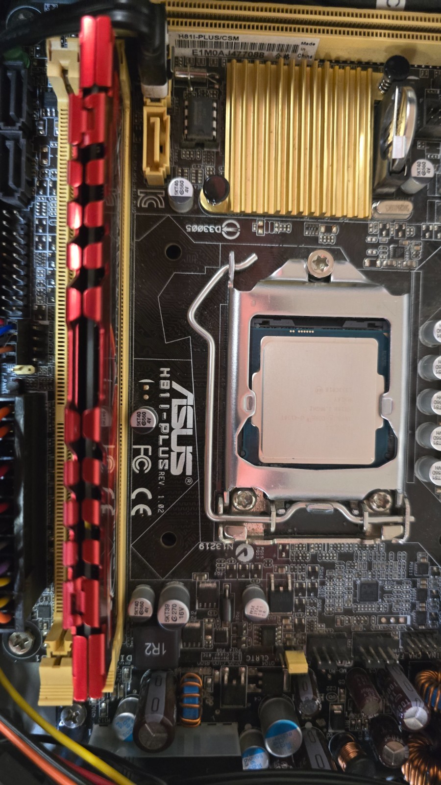 Tiny Desktop i3-4130T 2.9Ghz 4GB DDR3 120GB SSD