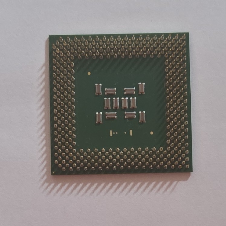 Intel Celeron 700 0.7GHz Socket 370 CPU 128KB L2 66MHz Bus SL48F