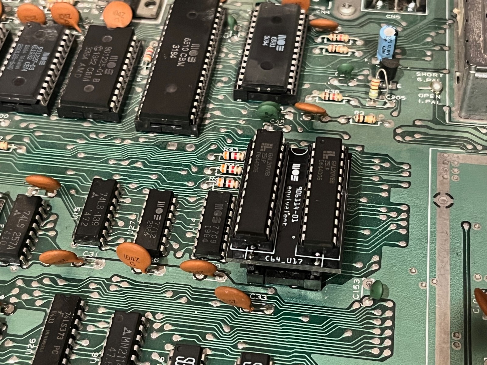 Commodore 64 PLA Replacement MOS 906114-01 / PLS100 C64, SX 64 High Quality USA