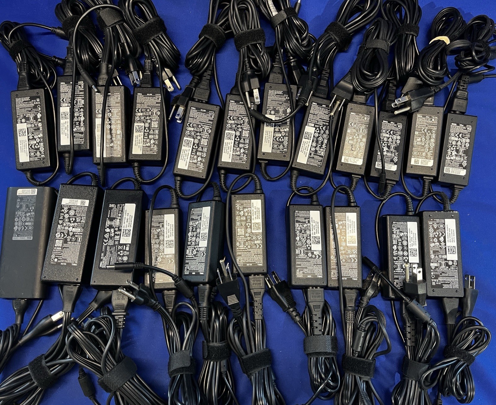 Dell 45W 65W 90W 130W AC Adapter Charger 4.5mm Small Barrel Tip- Laptop Lot: 22