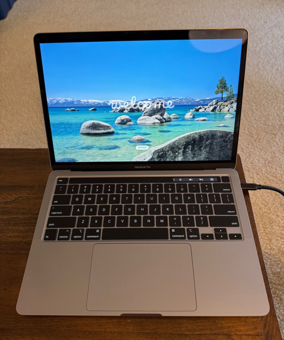 Apple MacBook Pro 13in 2020 Space Gray 2GHz i5 1TB 16GB Touch Bar Good Condition