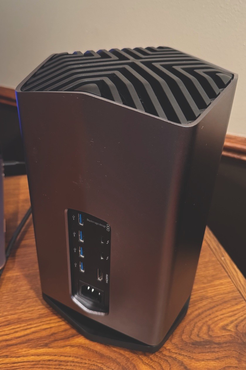 BlackMagic eGPU – AMD RX580 8GB GDDR5 | Thunderbolt 3 Works On windows Or mac