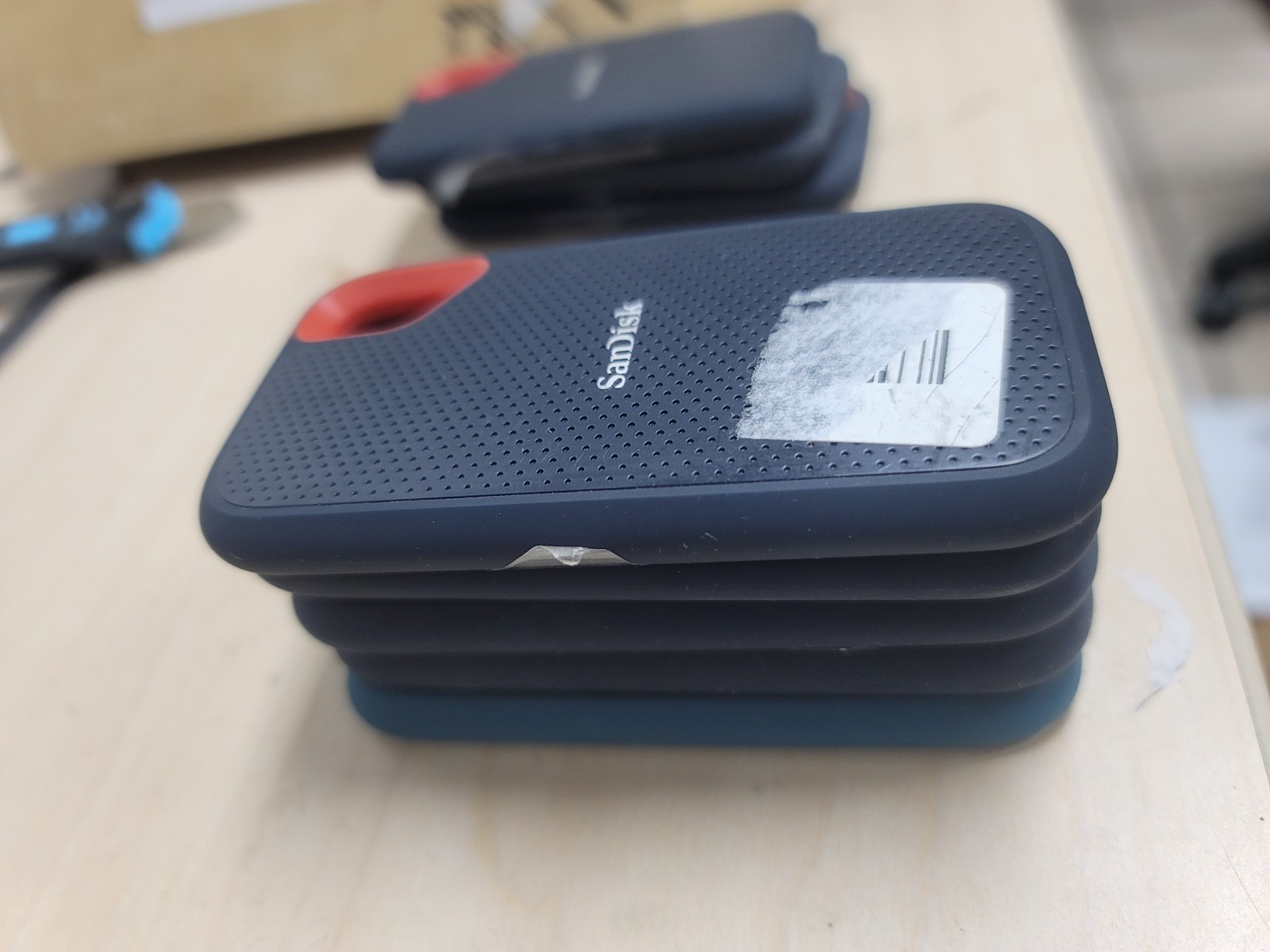 SanDisk Extreme V2 1TB USB-C Portable External SSD (SDSSDE61-1T00-G25)