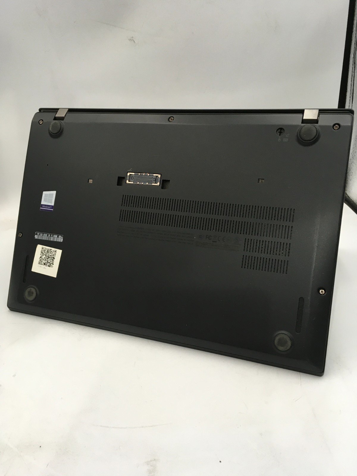Lenovo Thinkpad T470s 14″ Intel Core i5 6th Gen 4GB RAM 128GB SSD Windows 11