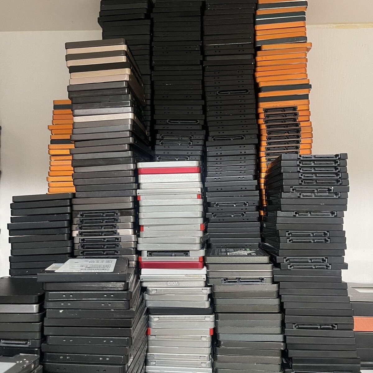 Lot Wholesale Used SSD Solid State Drive 120GB 128gb 240GB 256GB 480GB 512GB