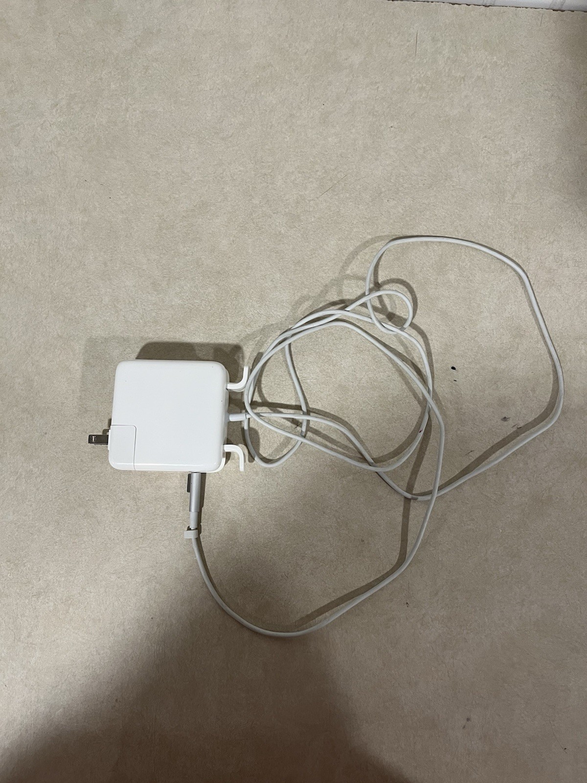 Apple Replacement AC Adapter Macbook Air A1184 A1330 A1344 A1435 Non-OEM Unbrand