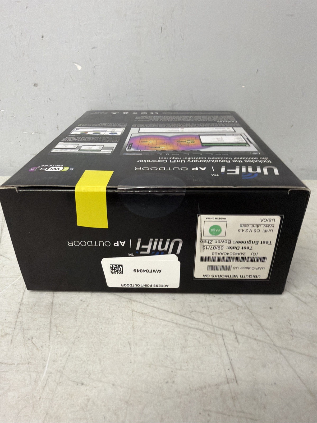 Ubiquiti UniFi AP Outdoor 5 GHz Wireless Access Point UAP-Outdoor5 (NEW IN BOX)
