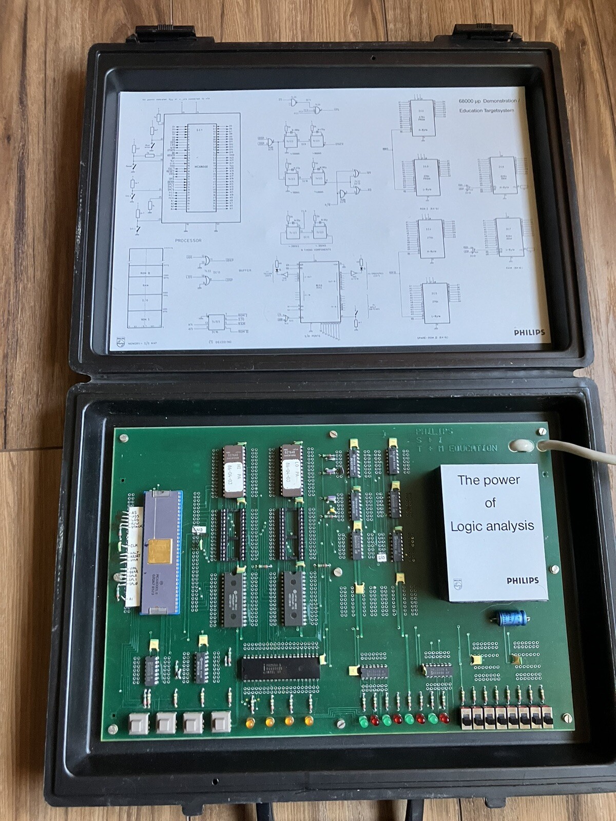 Philips 68000 Microprocessor Demo Education Kit Vintage Computing Target System