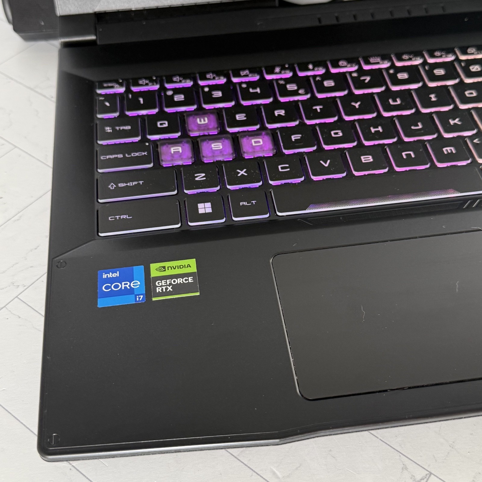 MSI Katana 15 B13VGK 15.6″ i7-13620H 2.4GHz 16 GB 1 TB GeForce RTX 4070 #H529