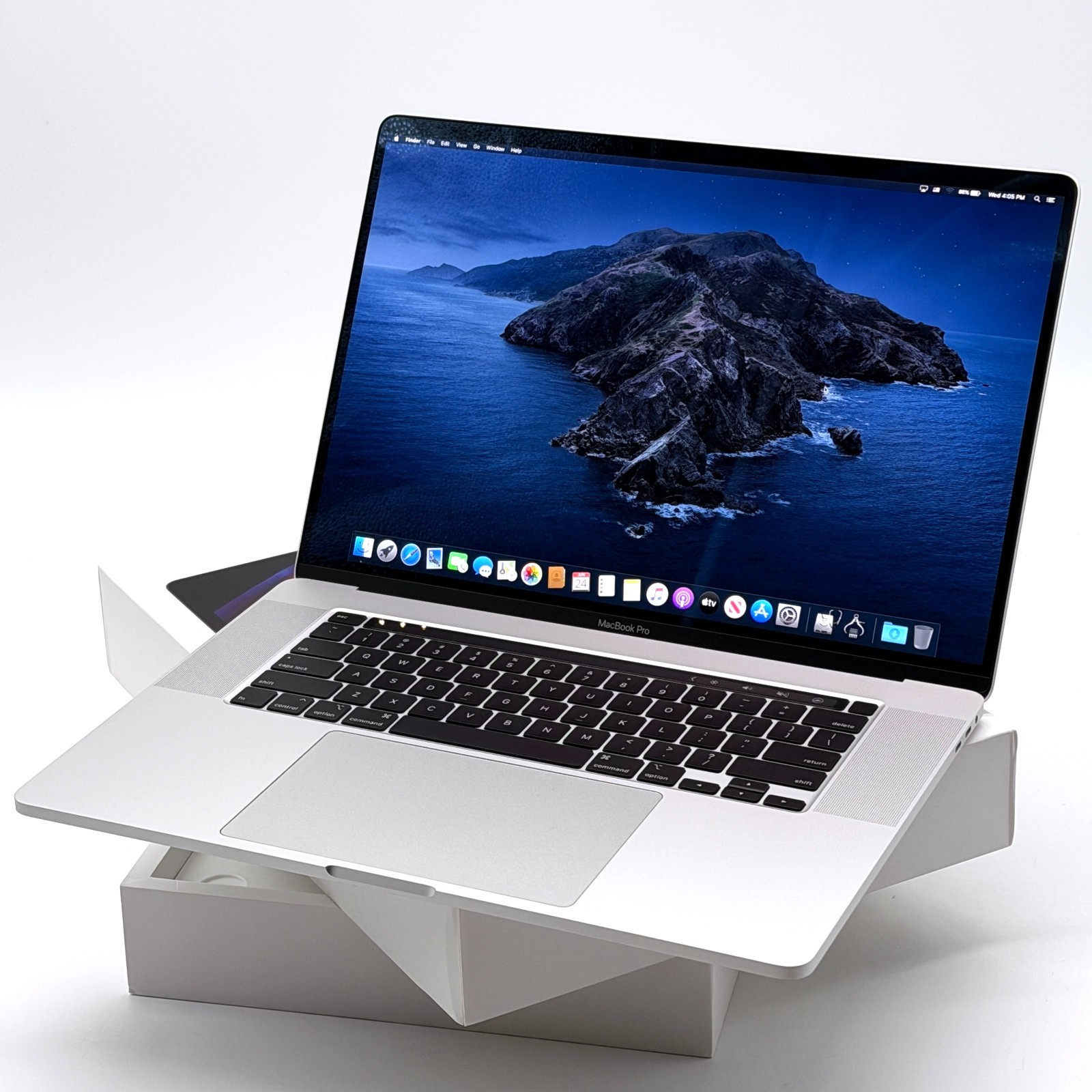 EXCELLENT – MACBOOK PRO 16 INCH – 4TB SSD – 64GB RAM – WARRANTY