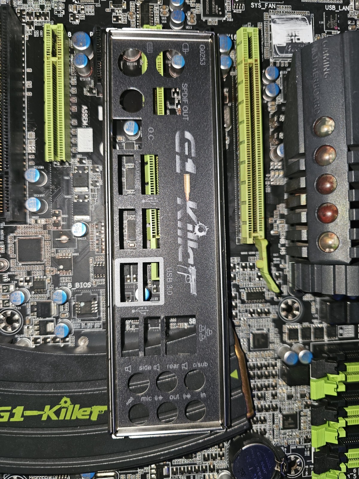 GIGABYTE G1 Guerilla LGA 1366 Intel X58 Motherboard