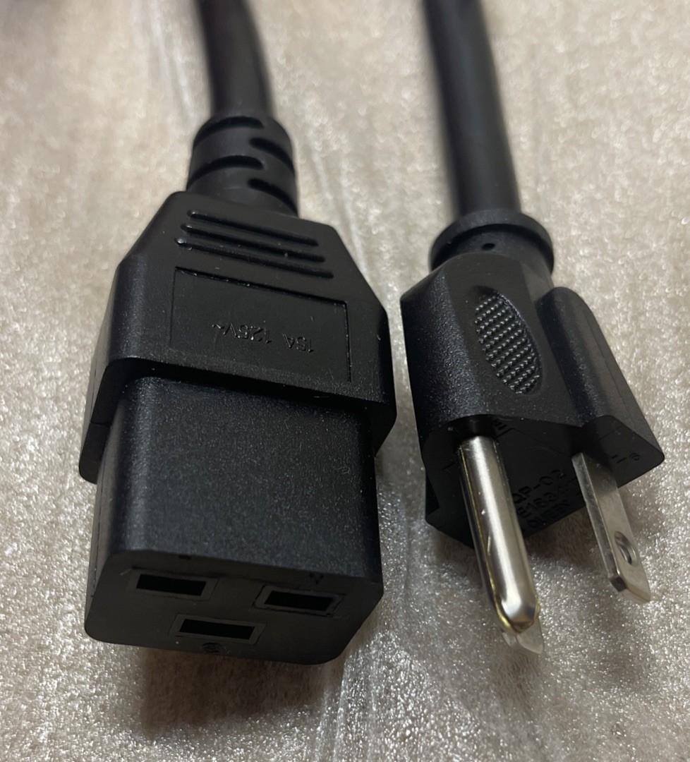 Lot Of 8 Power Cord GIGABYTE 25CP1-018000-Q0R C19 Heavy Duty 6Ft 15A 125V