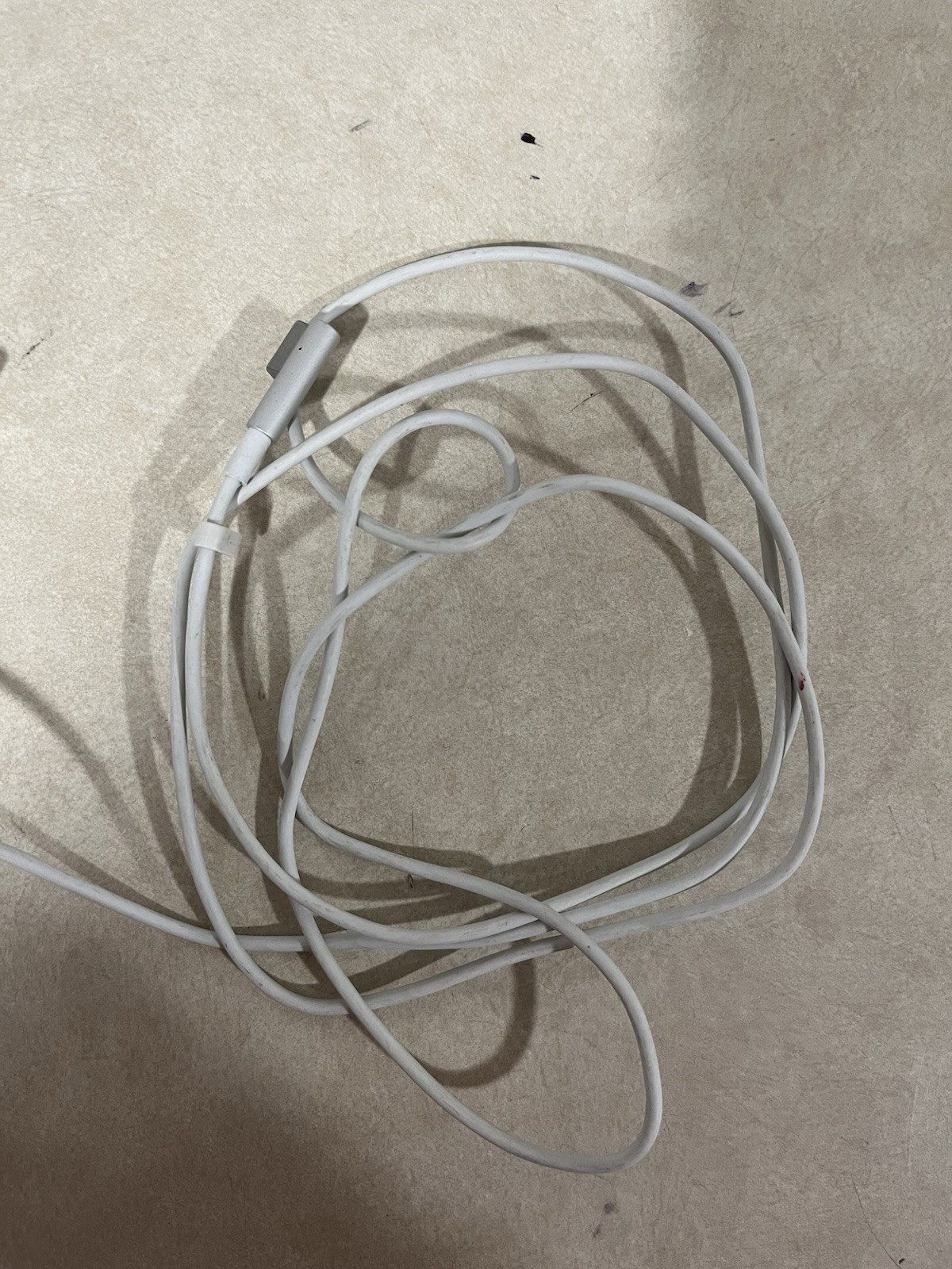 Apple Replacement AC Adapter Macbook Air A1184 A1330 A1344 A1435 Non-OEM Unbrand