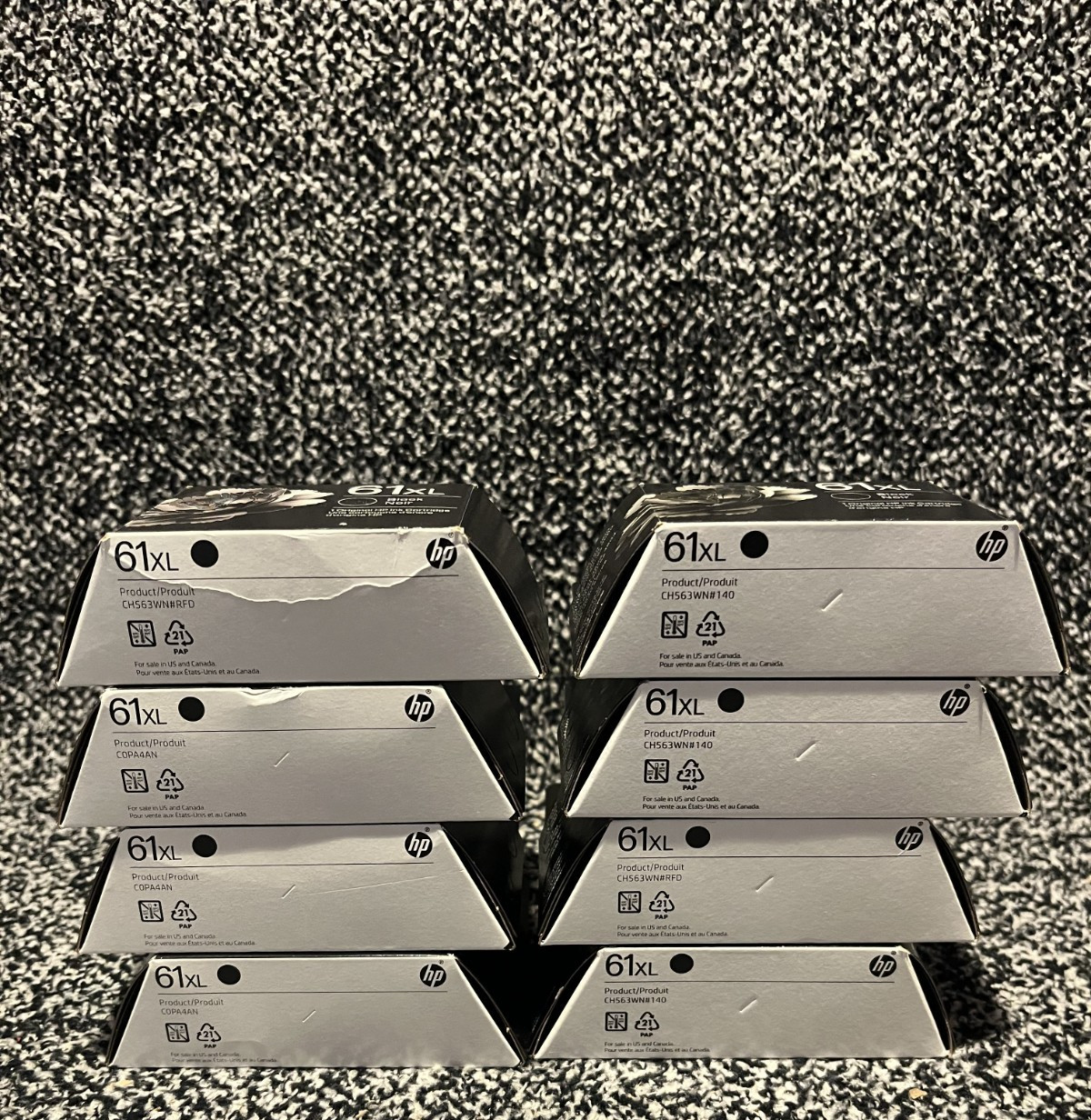 Lot of 8 Genuine HP Ink Cartridge 61XL Black CH563WN Date: August 2027 & 2028