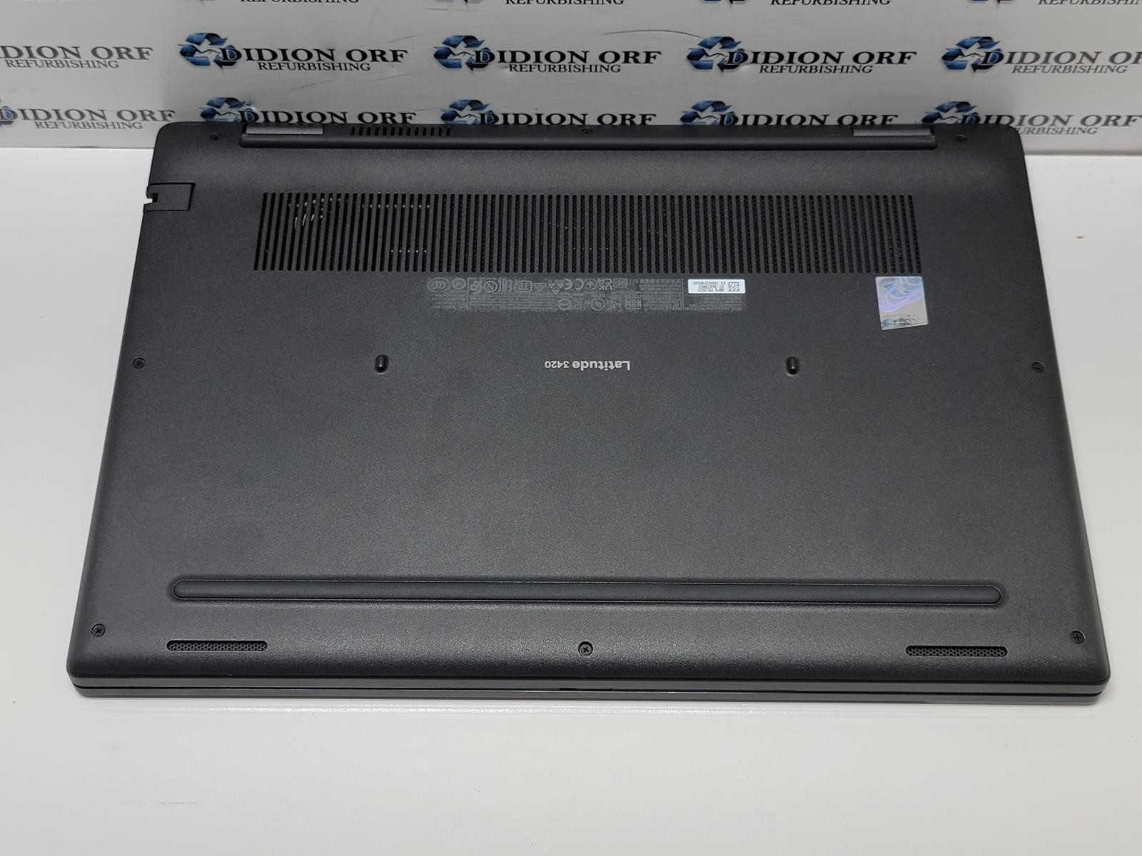 DELL LATITUDE 3420 i5 1135G7 2.40GHz 8 GB RAM 256 GB SSD NO OS SKU 25383