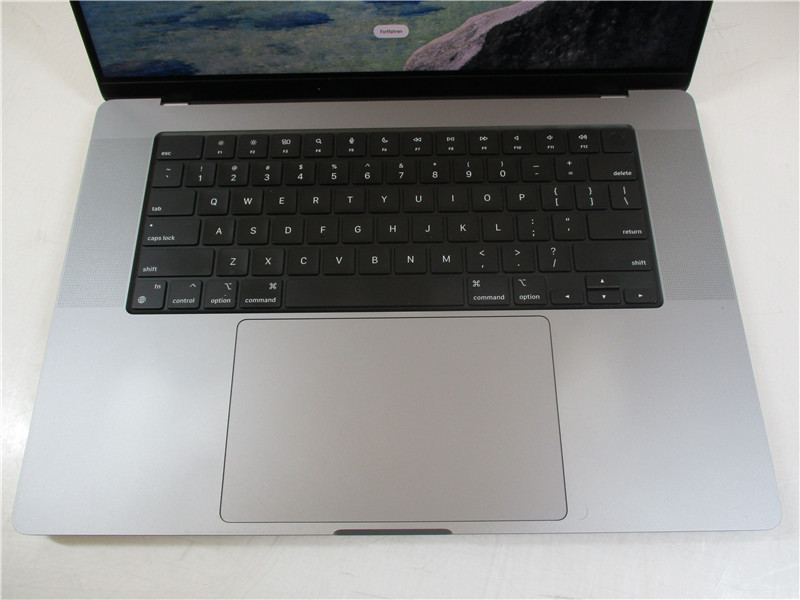 Apple MacBook Pro A2485 Laptop M1 Max 3.2GHz 32GB 512GB SSD macOS Tahoe