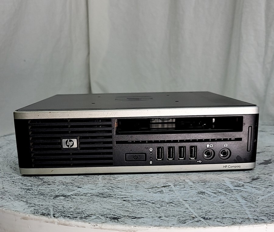 HP COMPAQ 8000 ELITE USDT SL843UP#ABA PC Desktop USFF BAREBONES SEE NOTES