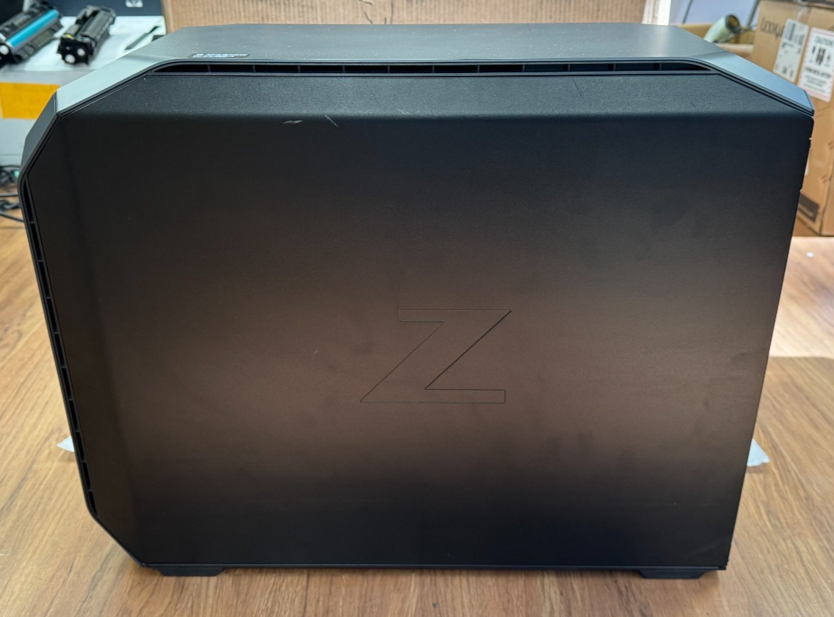 HP Z8 G4 Workstation – Xeon 5215 16GB 1TB win 11 – Good shape