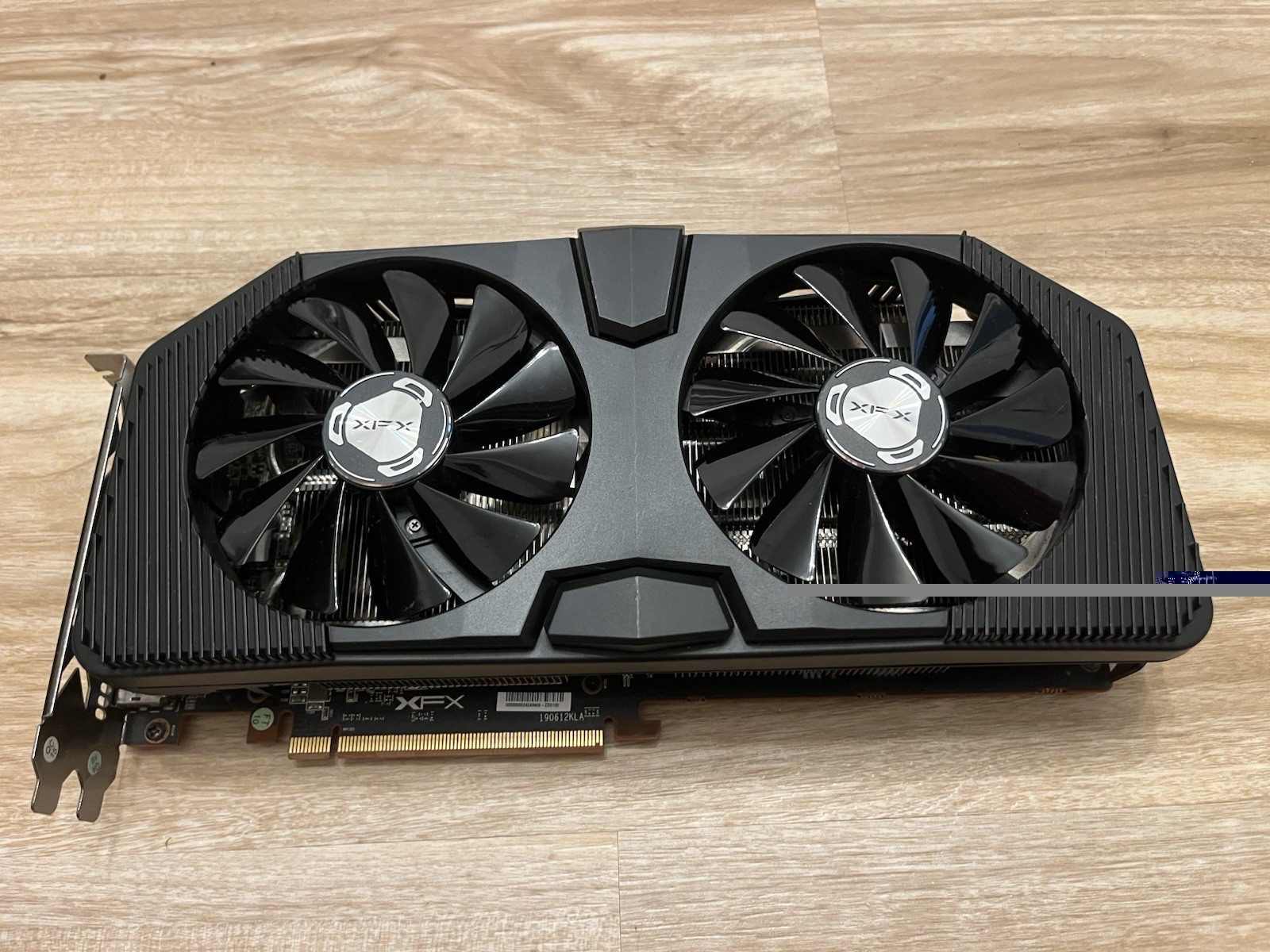 XFX AMD Radeon RX 5700 XT Raw II 8GB GDDR6 PCI Express 4.0 Graphics Card