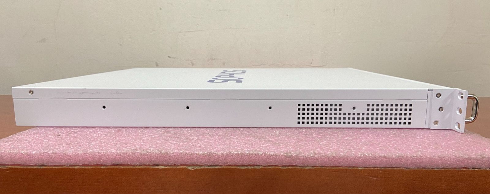 Sophos XG 450 Rackmount PFsense Firewall | C1207DS*