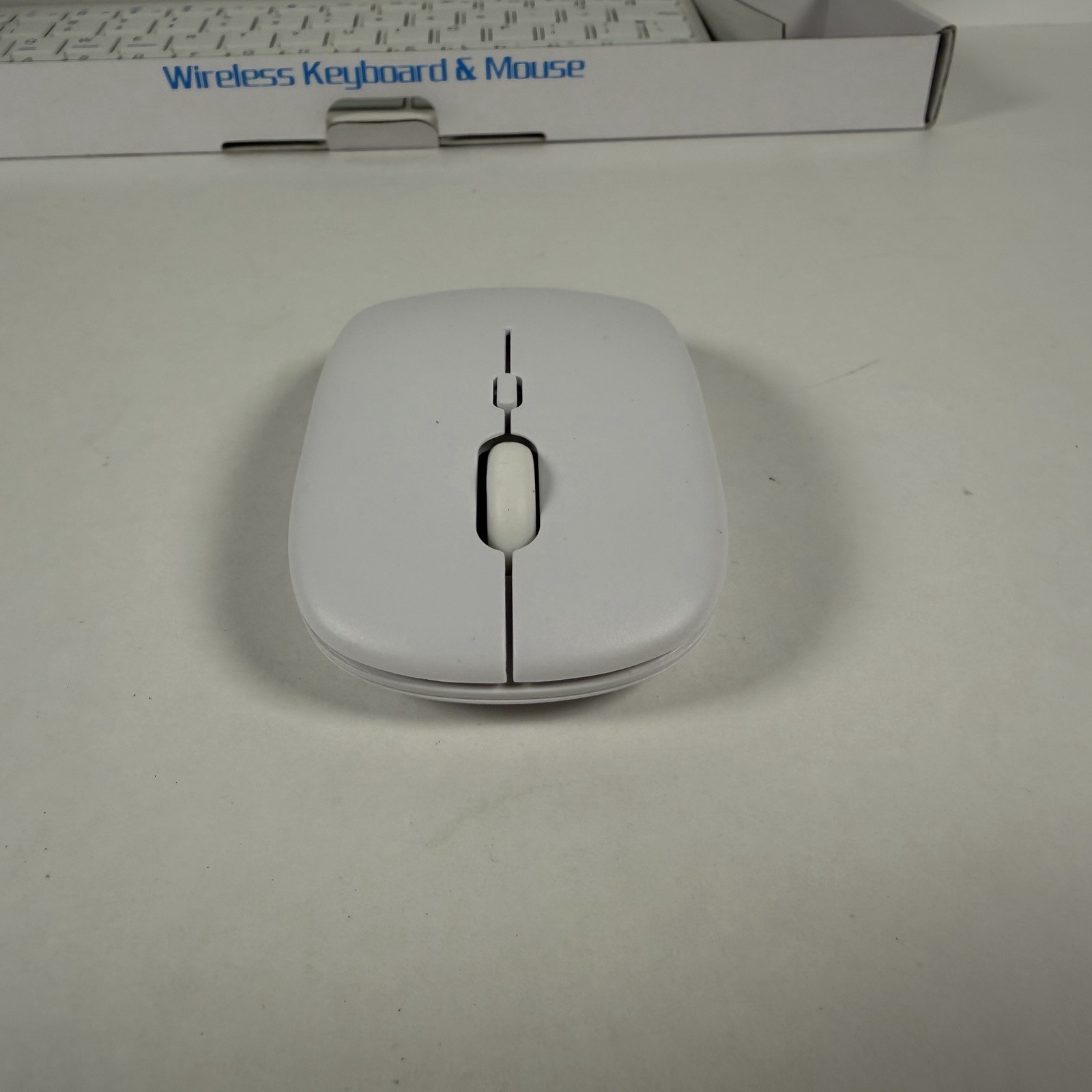 Slim Wireless Keyboard & Mouse Set – AAA Powered, 10m Range, Plug‑and‑Play