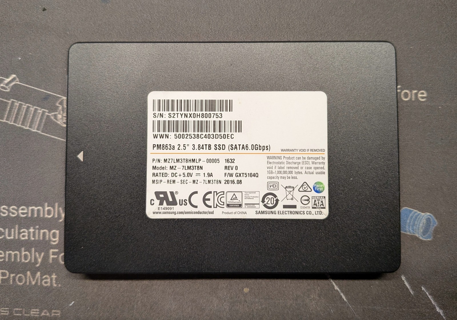 MZ-7LM3T8N Samsung PM863a 3.84TB SATA 6Gb/s 2.5in SSD MZ7LM3T8HMLP New