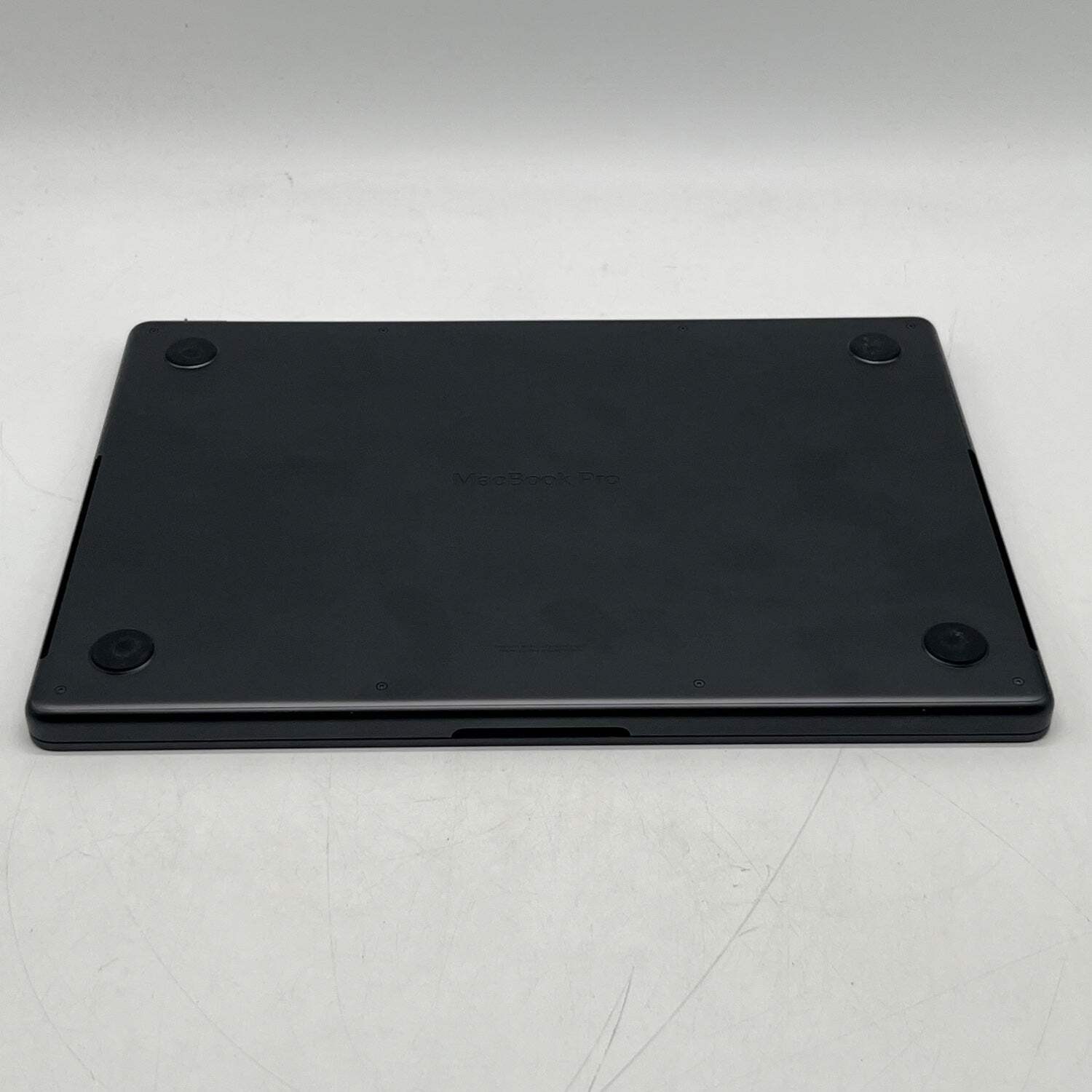 2023 Apple MacBook Pro 14″ M3 Pro 14C GPU 4.0GHz 18GB RAM 512GB SSD A2992