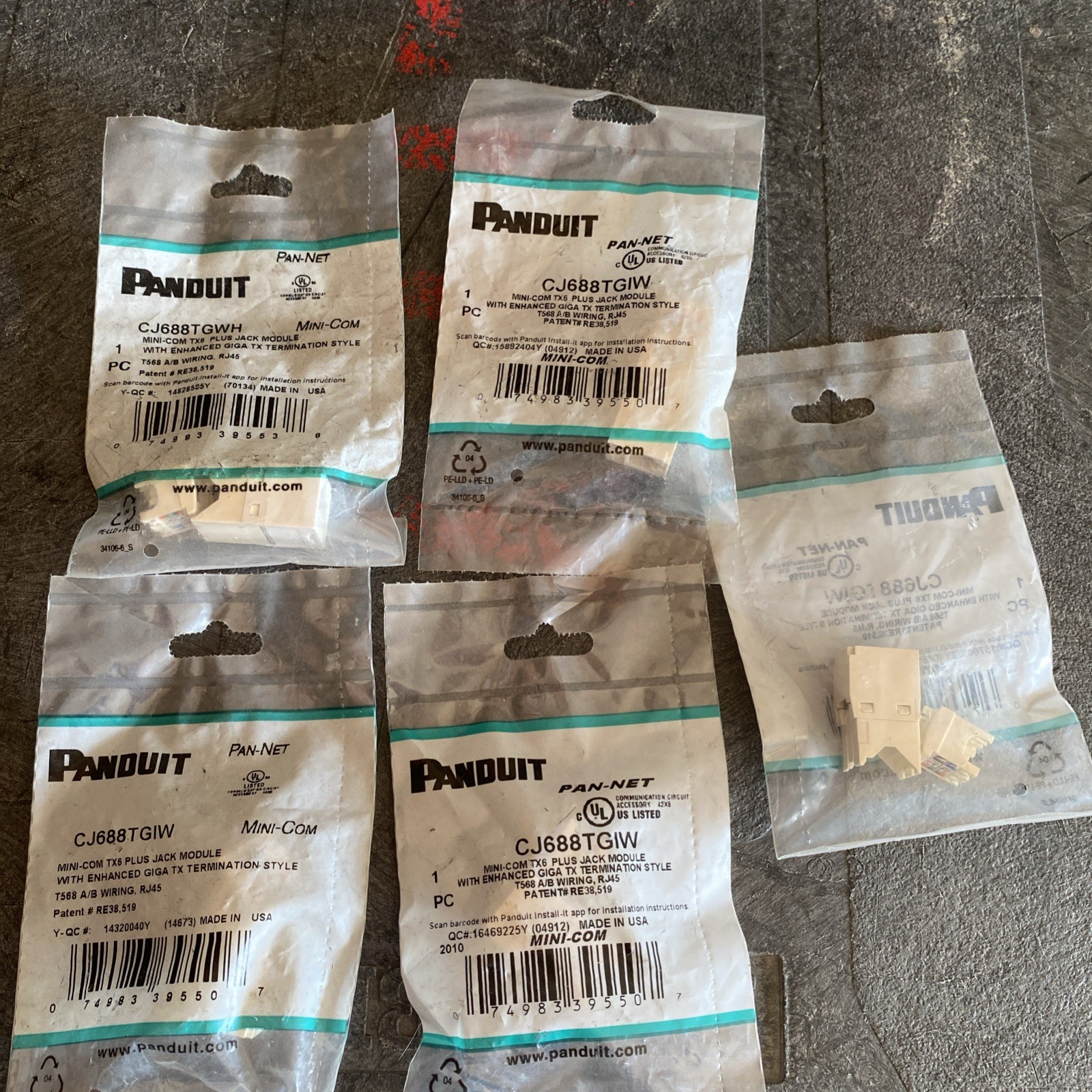 Panduit CJ688TGBU Cat 6 Mini-Com UTP RJ-45 Jack Module, White (5 Pack)