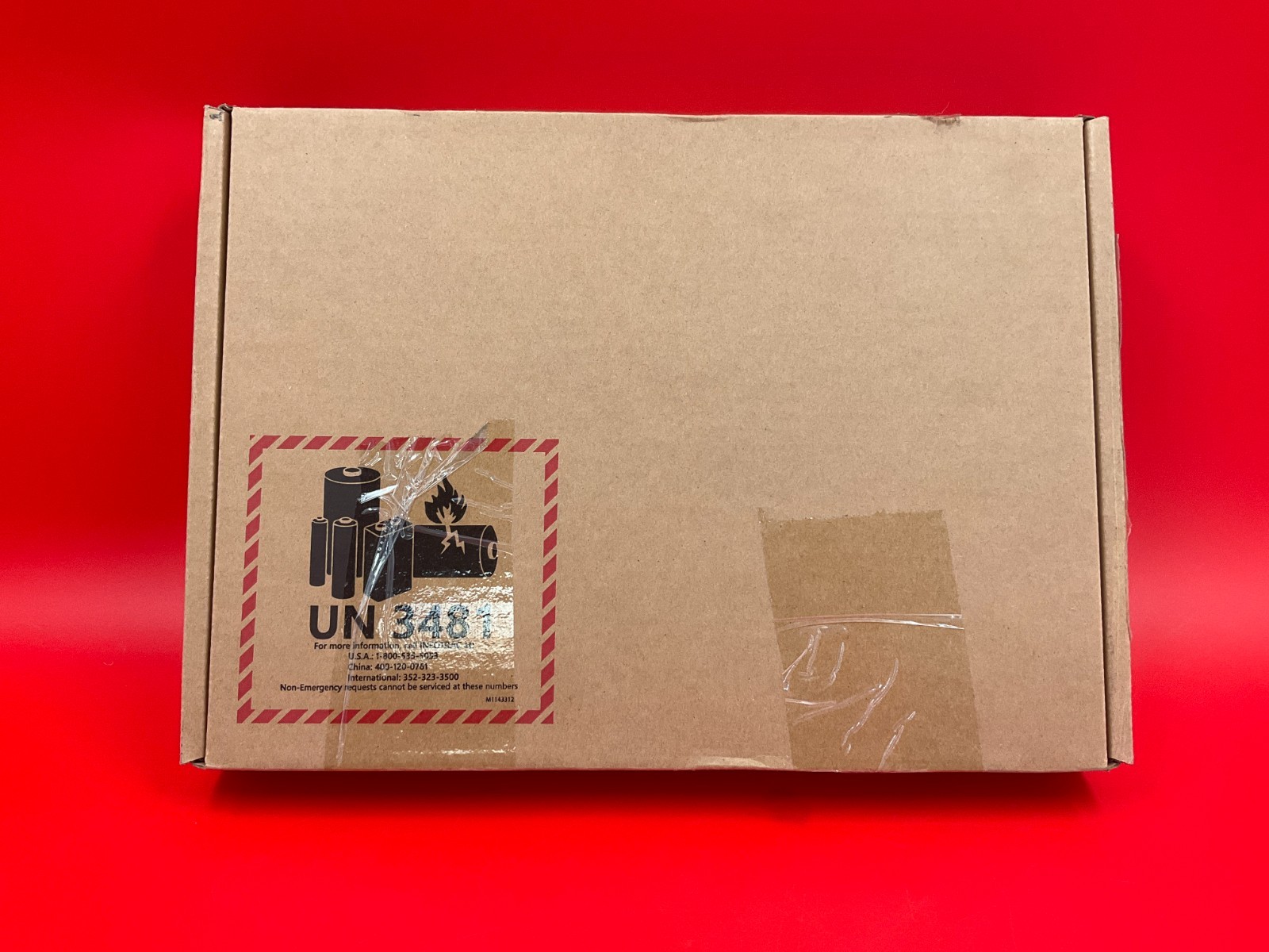 Microsoft Surface Laptop 7 U7-268V 32GB 512GB 13.8″ W11P platinum EP2-33249