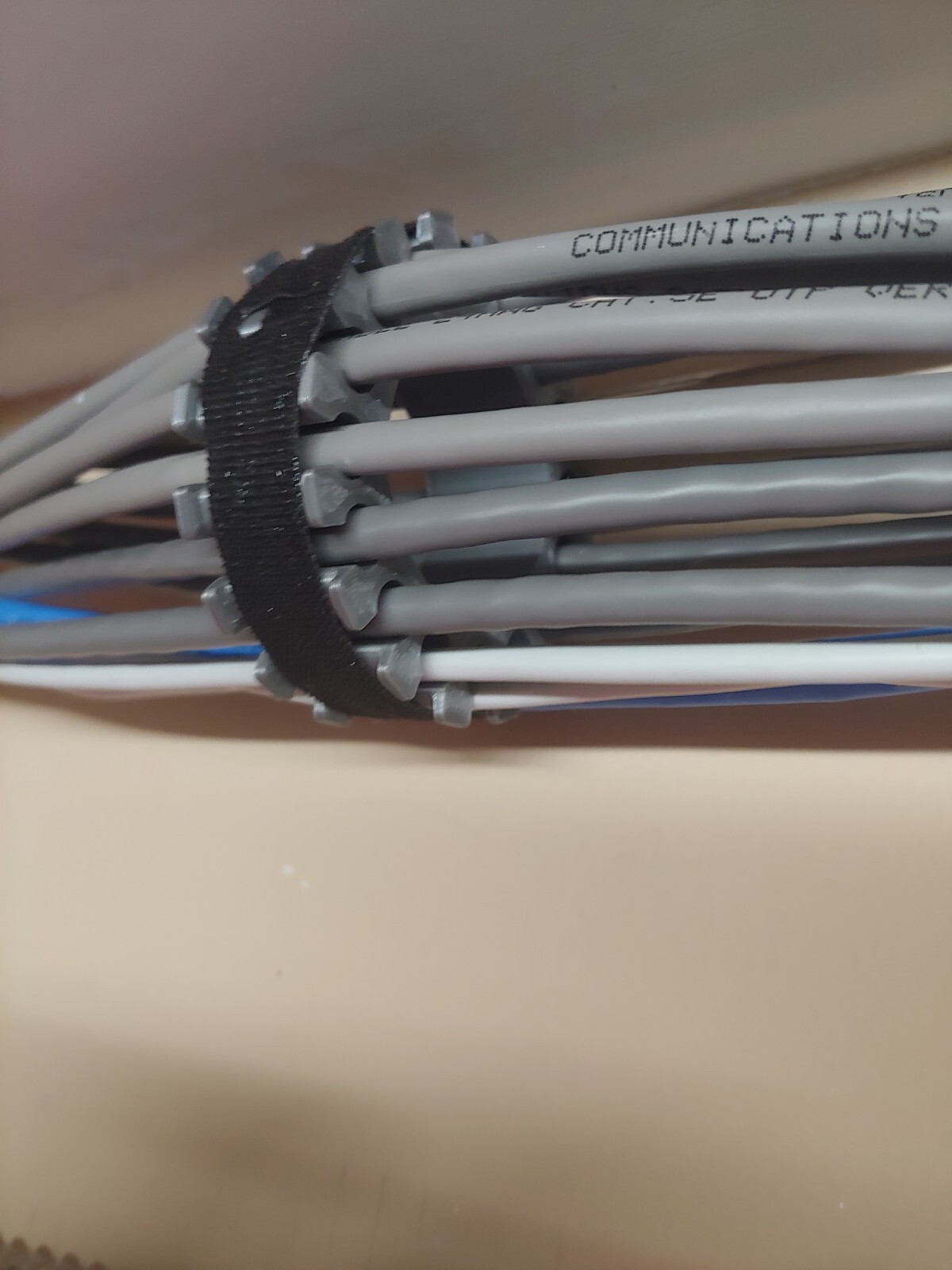 Ethernet 16 Cable Comb CAT 5e/6 7MM OD