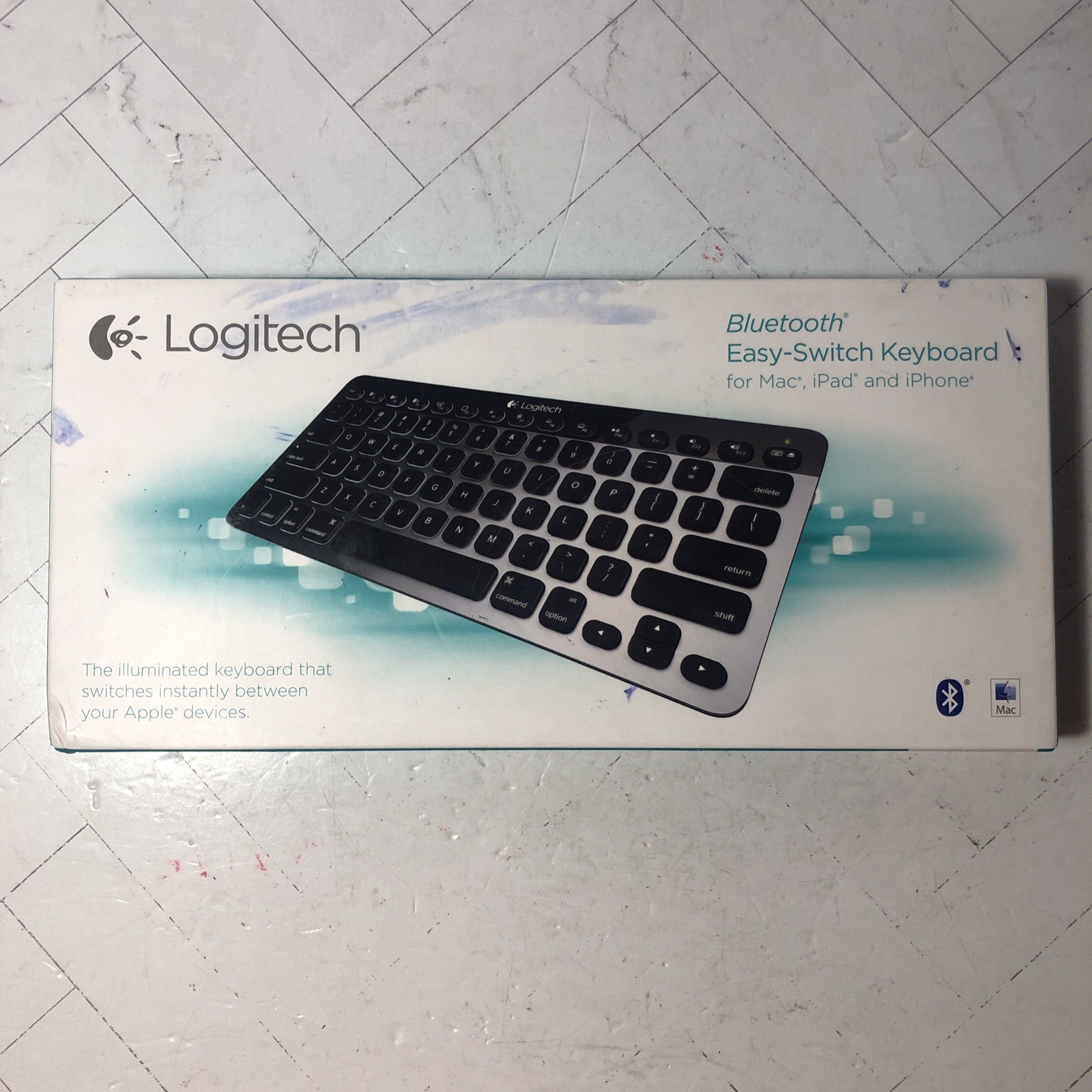 Logitech K811 920-004161 Wireless Keyboard Bluetooth Mac, iPad & iPhone Sealed