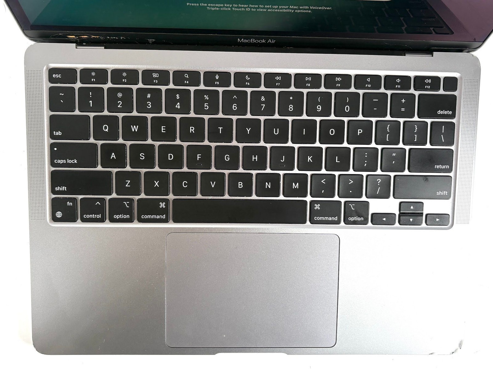 2020 M1 MacBook Air A2337 13″ 8CPU/7GPU 8GB RAM 128GB SSD macOS Tahoe 26