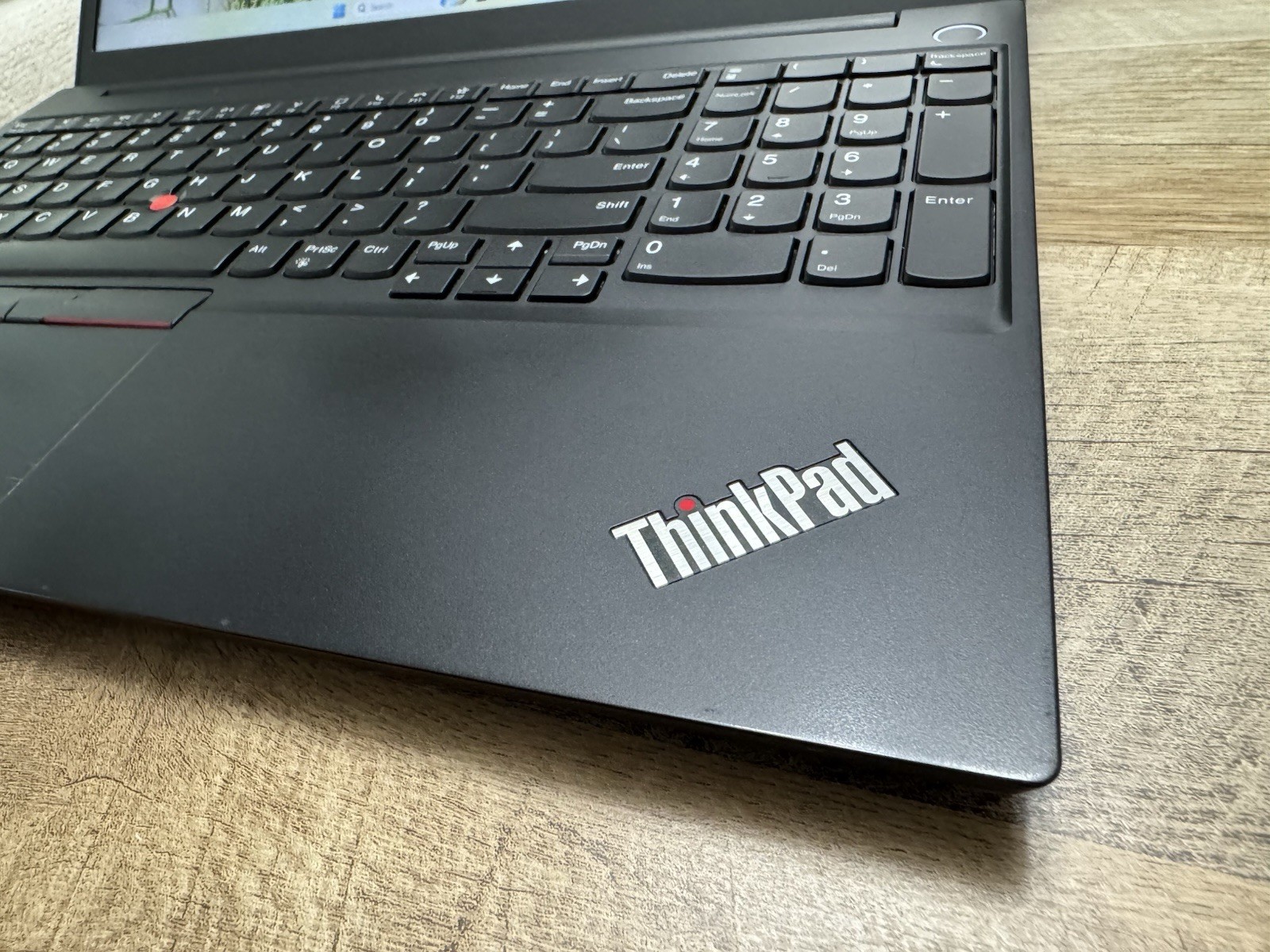 Lenovo ThinkPad E15 Gen 2 15.6″ Intel Core i7-1165G7 @ 2.8GHz 16GB RAM 512GB SSD